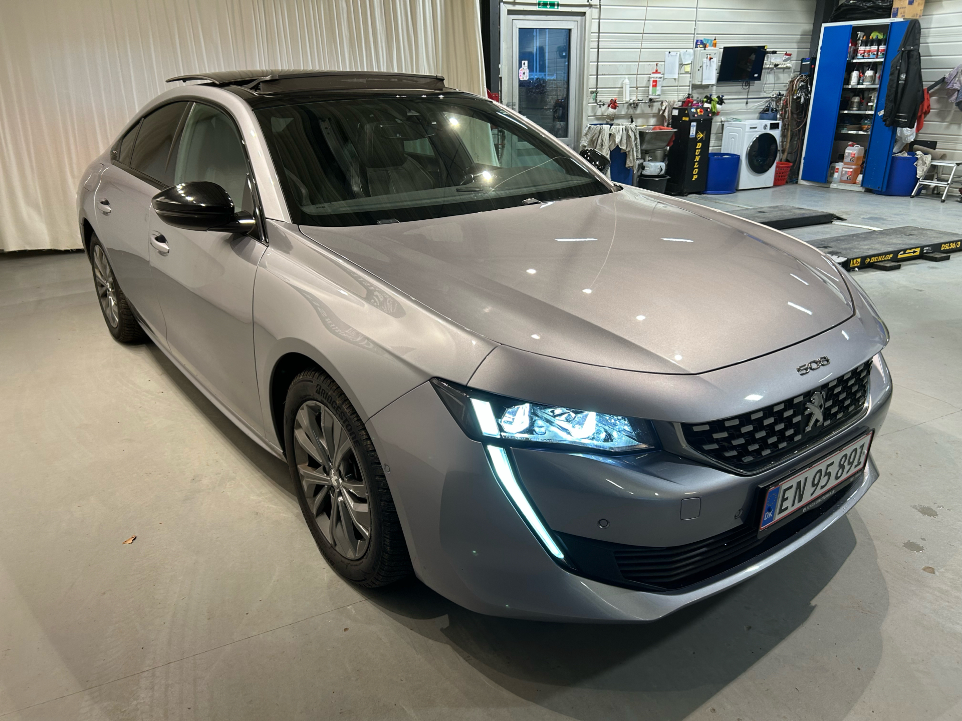 Billede af Peugeot 508 1,6 PureTech  Plugin-hybrid GT Sky EAT8 start/stop 225HK 8g Aut.