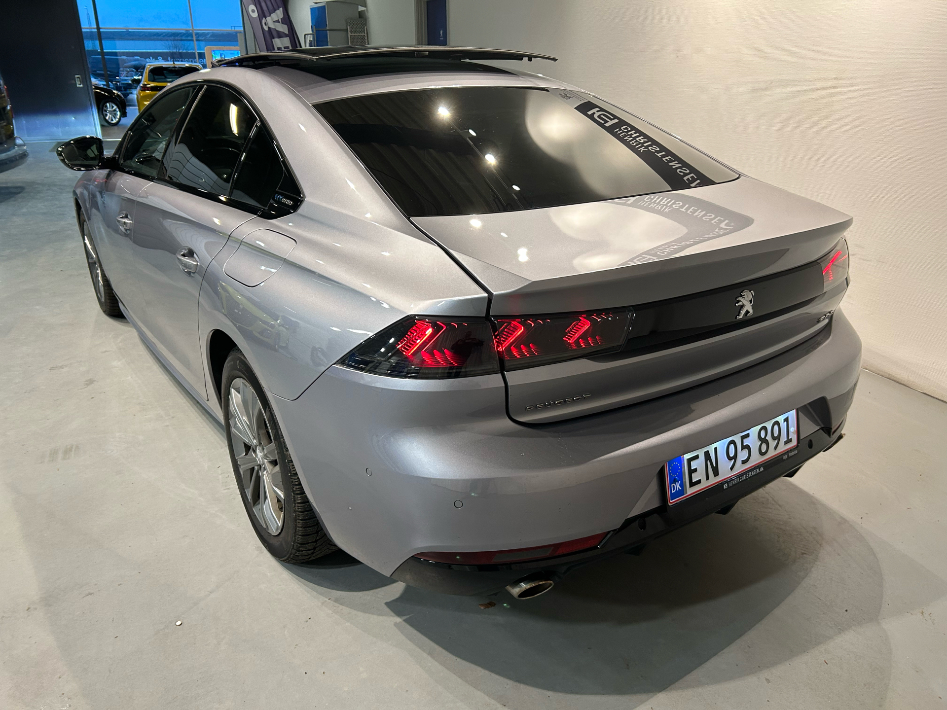 Billede af Peugeot 508 1,6 PureTech  Plugin-hybrid GT Sky EAT8 start/stop 225HK 8g Aut.