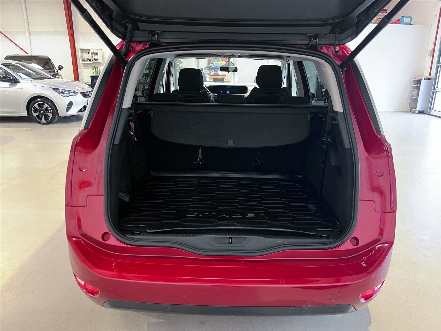 Billede af Citroën Grand C4 Picasso 2,0 Blue HDi Intensive+ EAT6 start/stop 150HK 6g Aut.