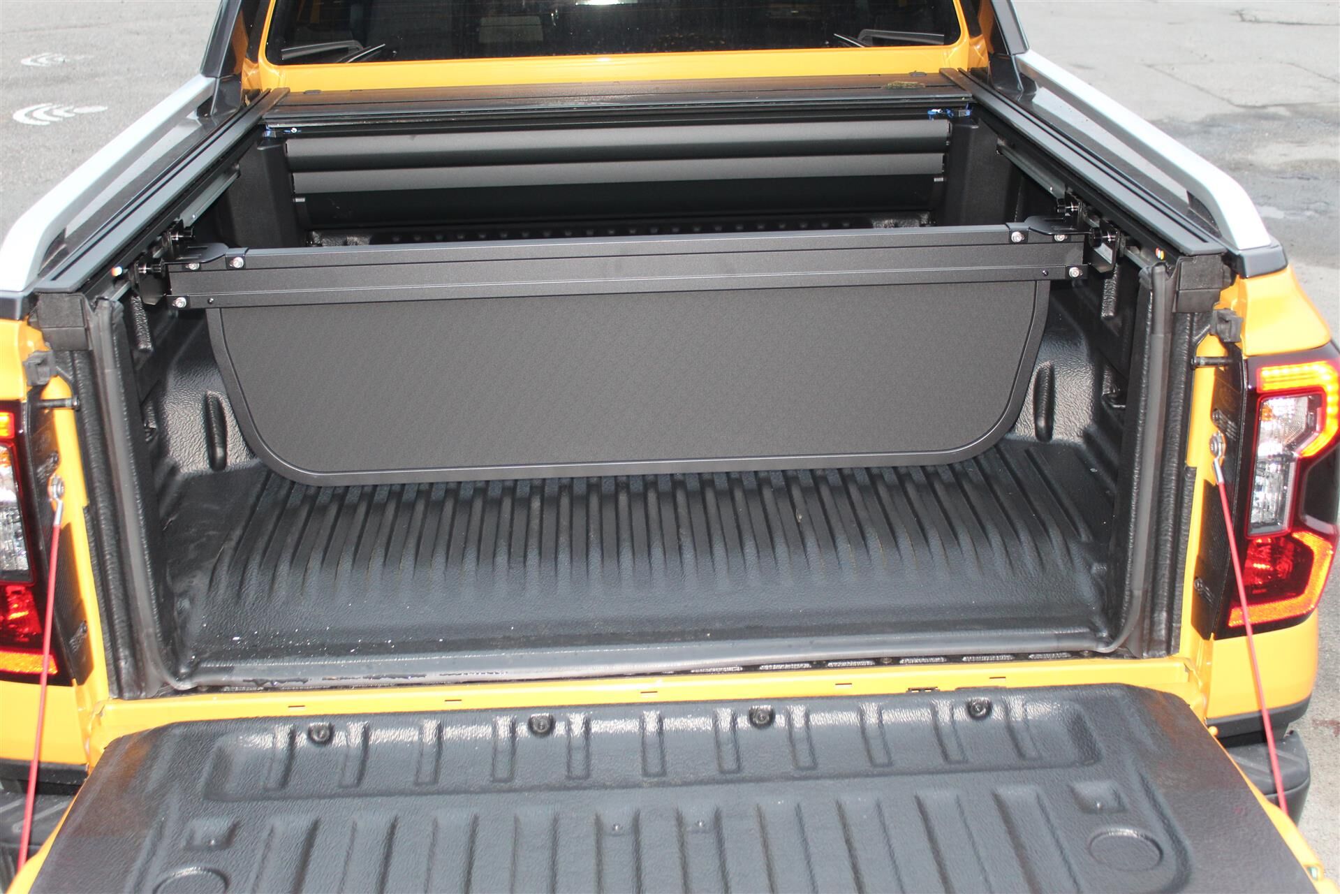 Billede af Ford Ranger Double Cab 2,3 EcoBoost Hybrid Wildtrak e-4WD 281HK Pick-Up 10g Aut.