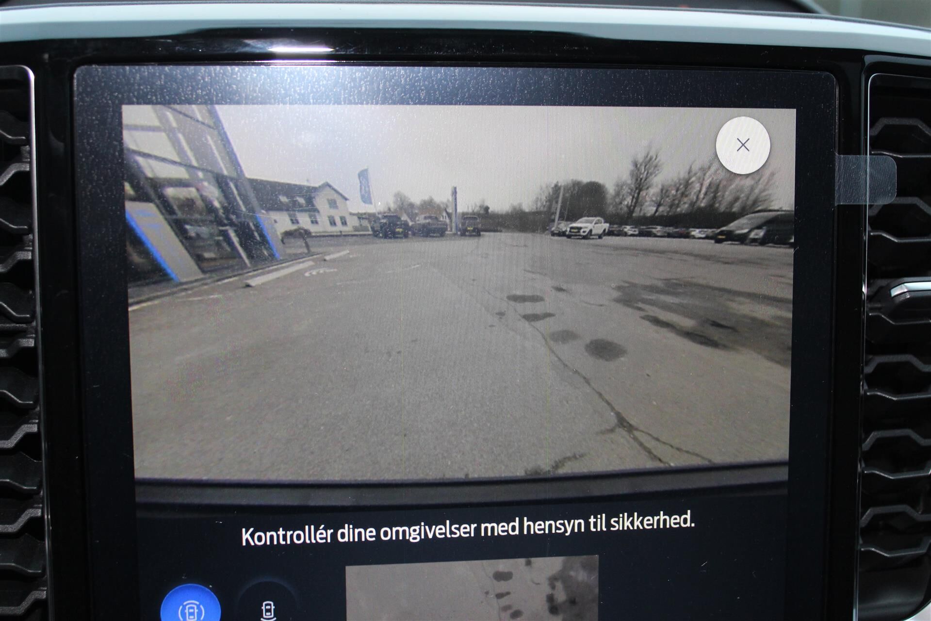 Billede af Ford Ranger Double Cab 2,3 EcoBoost Hybrid Wildtrak e-4WD 281HK Pick-Up 10g Aut.