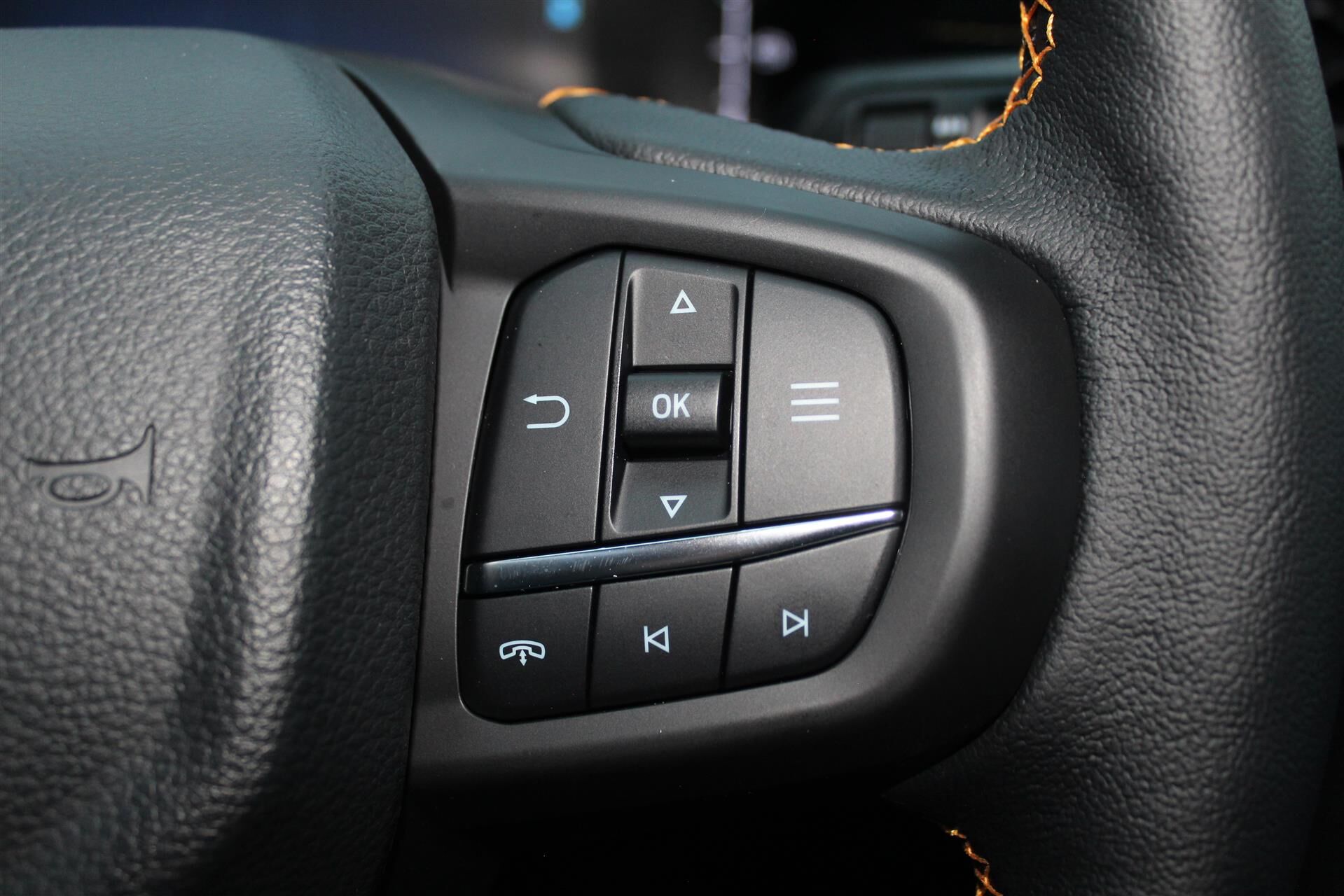 Billede af Ford Ranger Double Cab 2,3 EcoBoost Hybrid Wildtrak e-4WD 281HK Pick-Up 10g Aut.