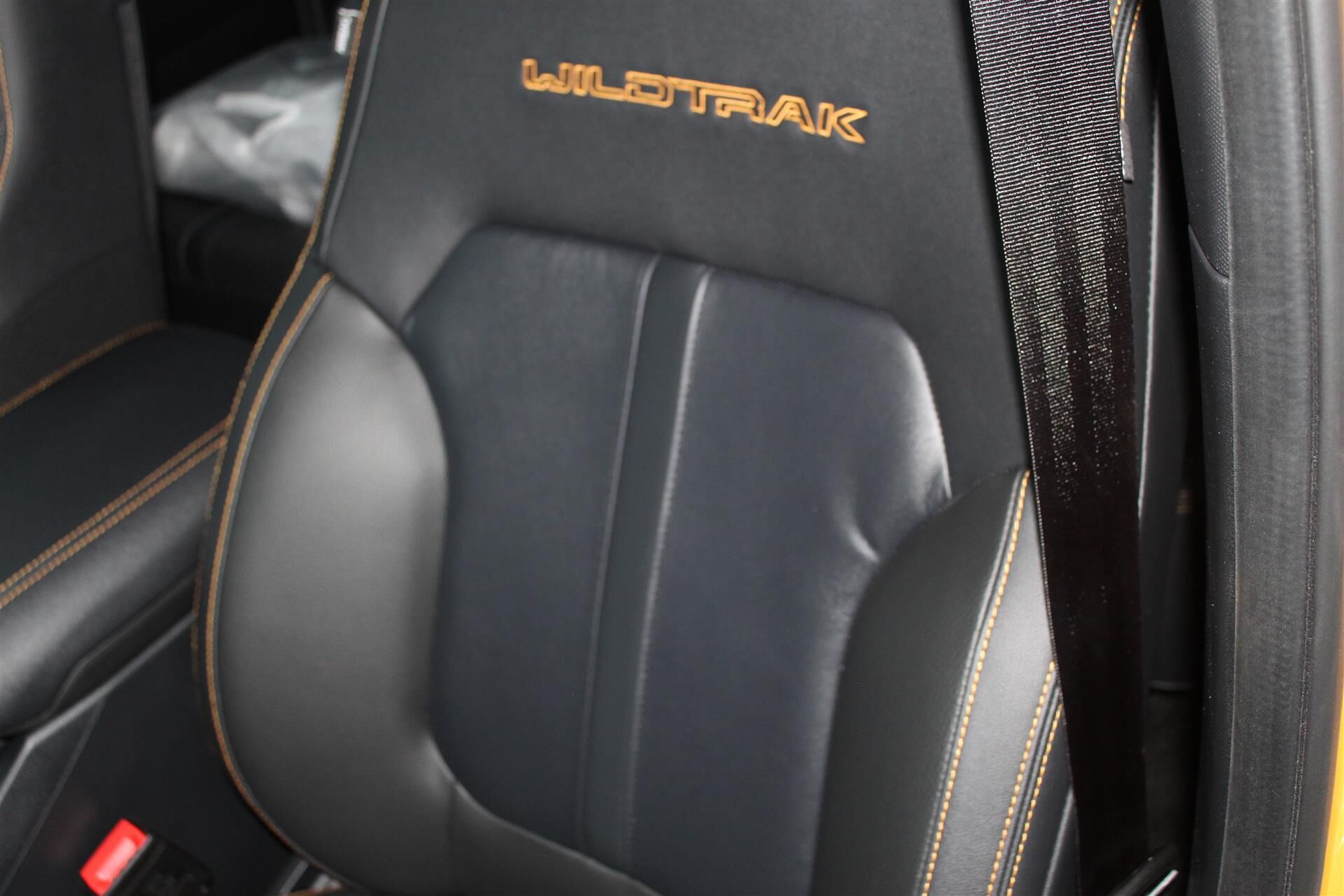 Billede af Ford Ranger Double Cab 2,3 EcoBoost Hybrid Wildtrak e-4WD 281HK Pick-Up 10g Aut.