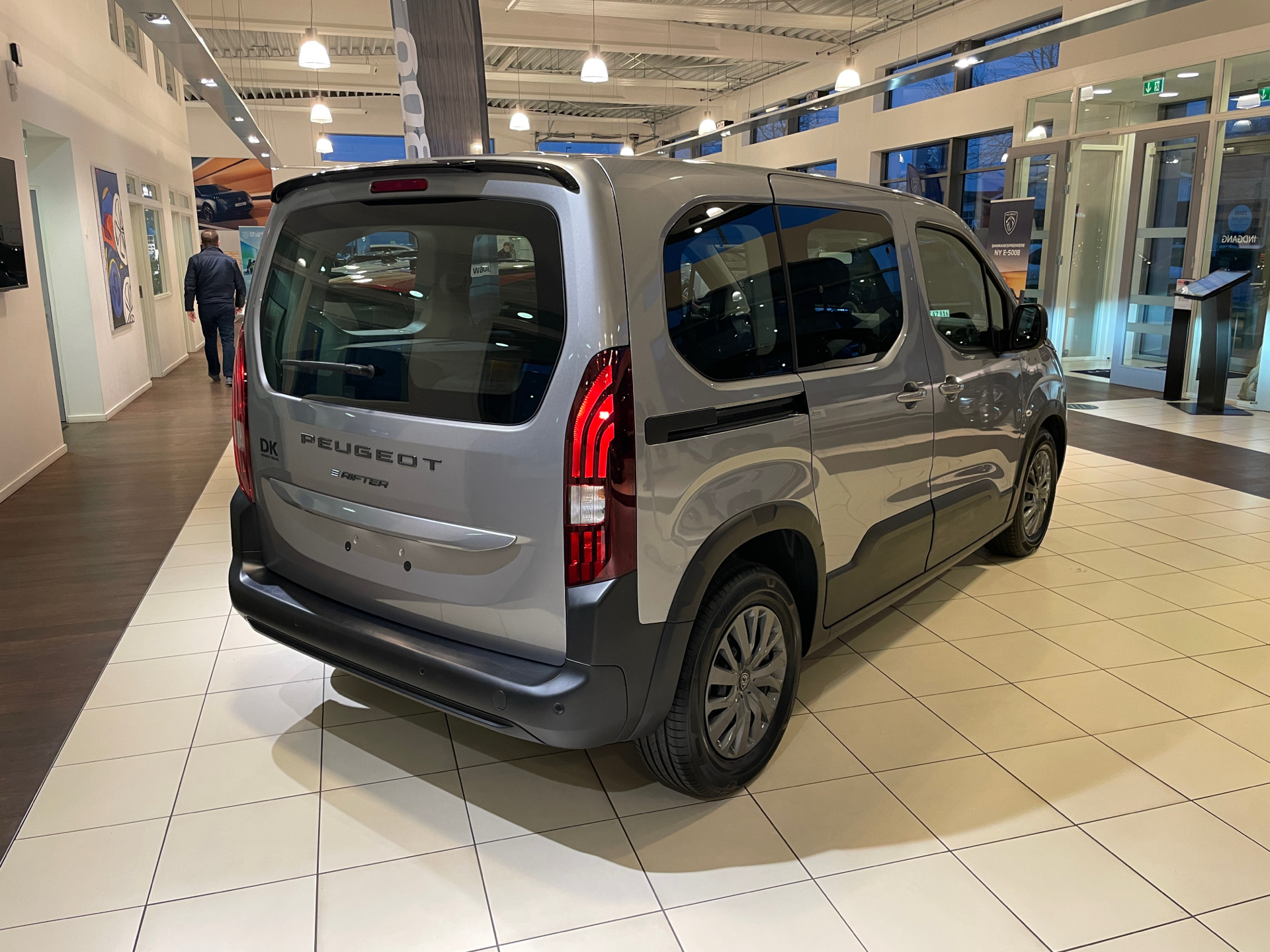 Billede af Peugeot e-Rifter L1 EL Allure 156HK Aut.