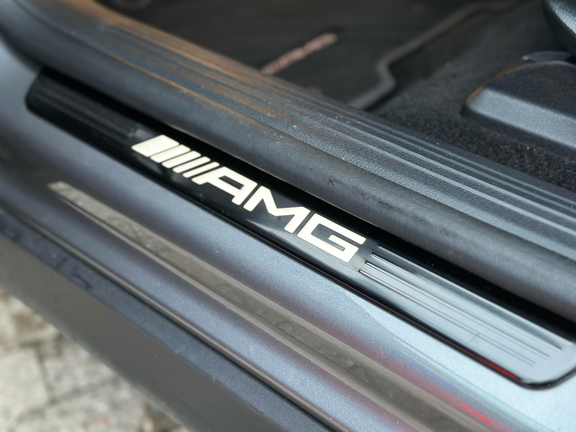 Billede af Mercedes-Benz EQB 350 7 pers. EL AMG Premium Plus 4Matic 292HK 5d Aut. 