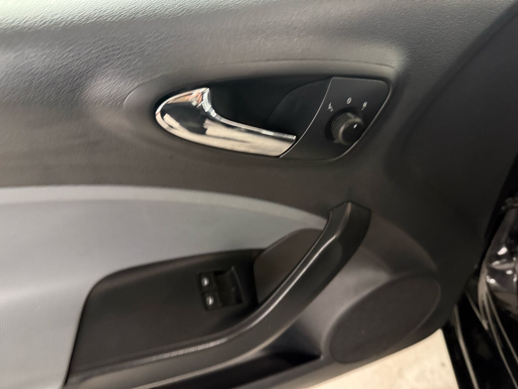 Billede af Seat Ibiza 1,2 12V Reference 70HK 3d