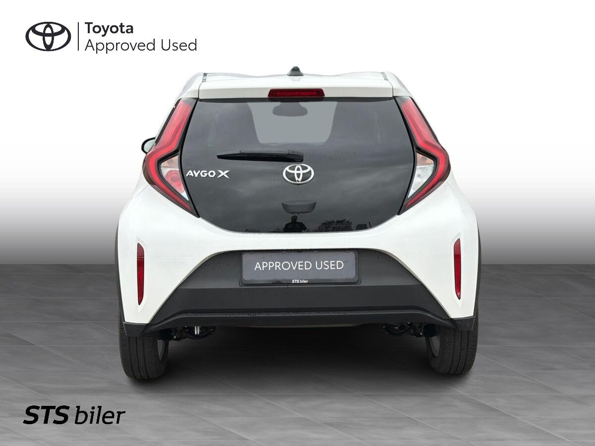 Billede af Toyota Aygo X 1,0 VVT-I Active 72HK 5d