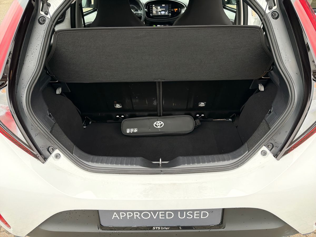 Billede af Toyota Aygo X 1,0 VVT-I Active 72HK 5d