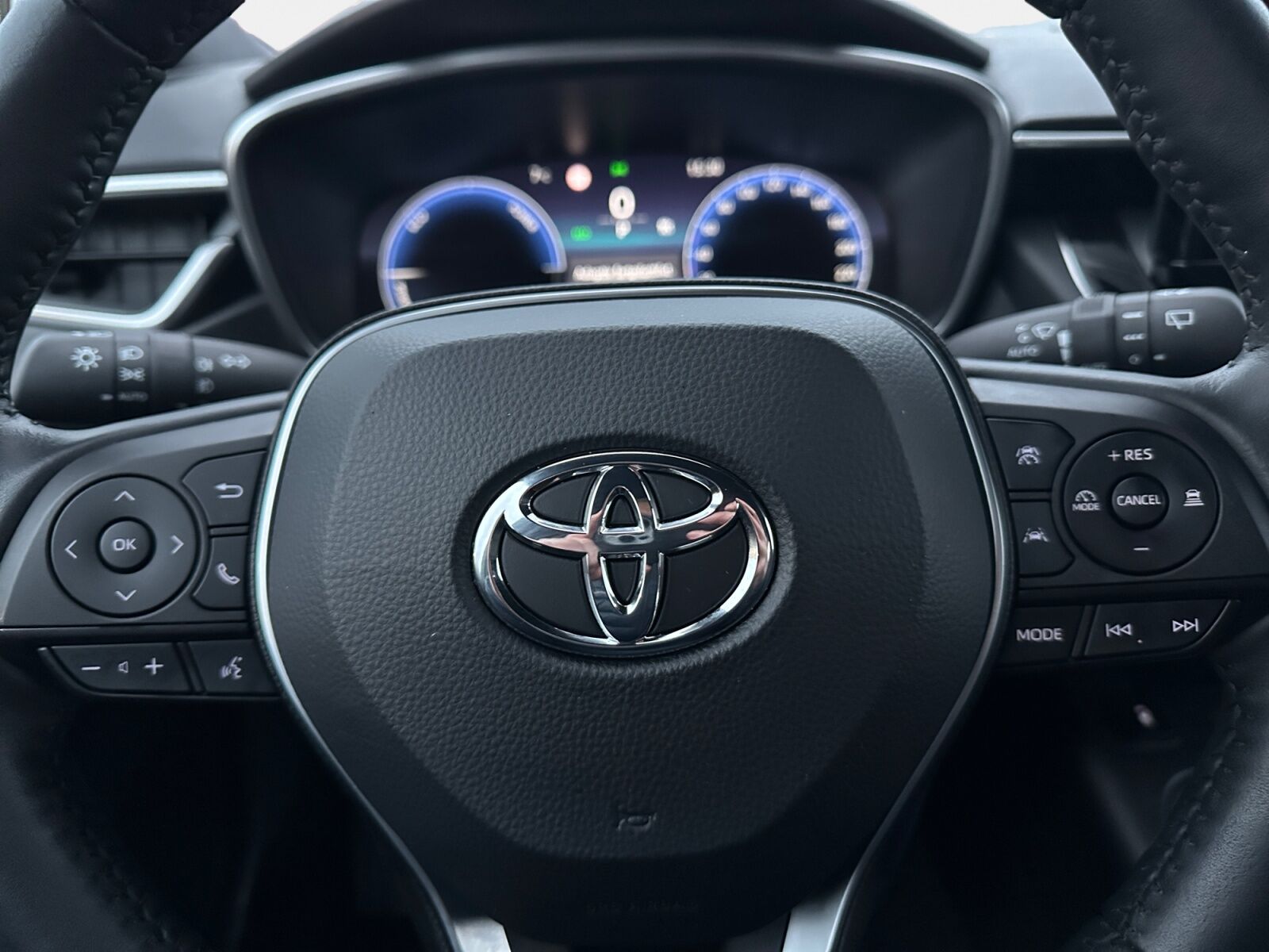 Billede af Toyota Corolla Touring Sports 1,8 Hybrid Active Safety Pack E-CVT 140HK Stc Trinl. Gear