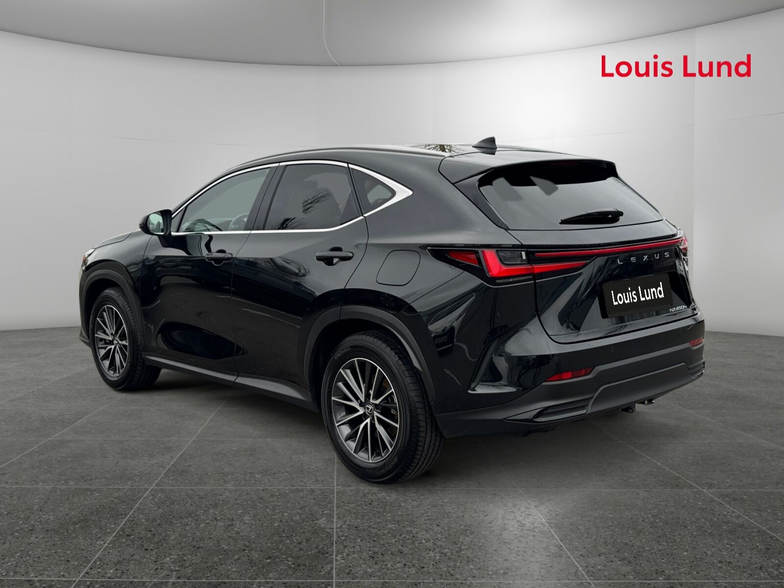 Billede af Lexus NX 450h+ 2,5 Plugin-hybrid Business Plus 4WD 309HK 5d Trinl. Gear