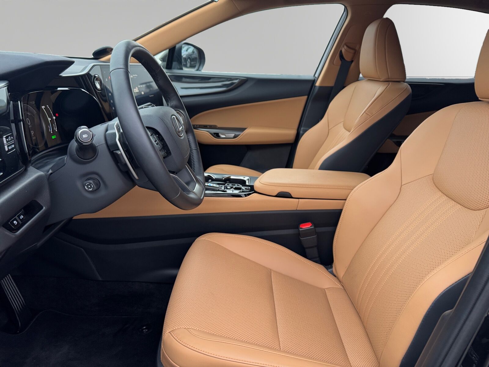 Billede af Lexus NX 450h+ 2,5 Plugin-hybrid Business Plus 4WD 309HK 5d Trinl. Gear