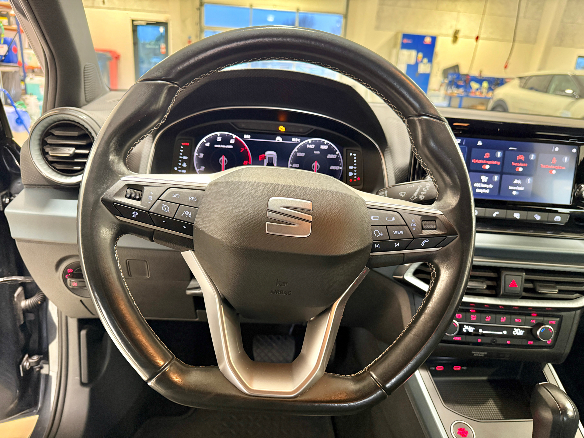 Billede af Seat Arona 1,0 TSI Xperience DSG 110HK 5d 7g Aut.