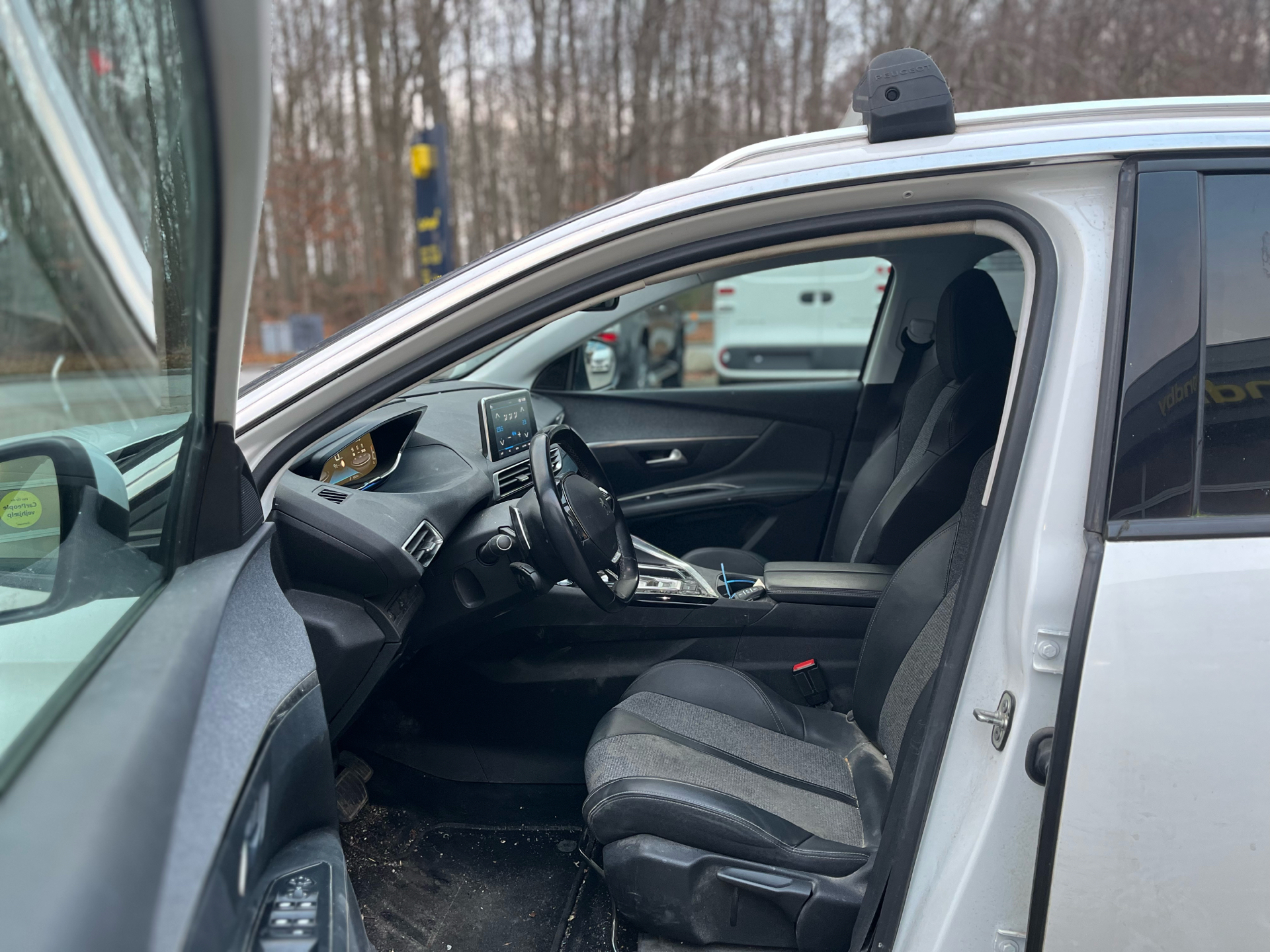 Billede af Peugeot 3008 1,5 BlueHDi Allure LTD EAT8 130HK 5d 8g Aut.