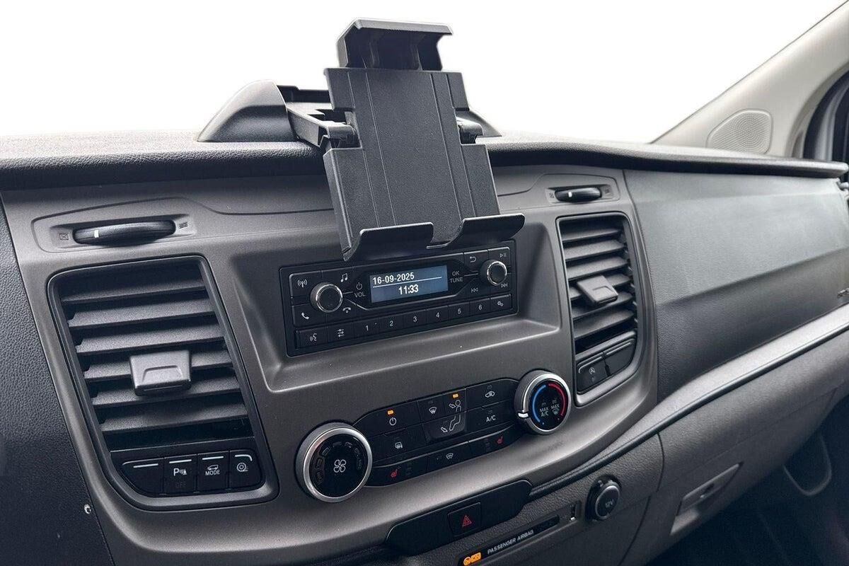 Billede af Ford Transit Custom 300 L2H1 2,0 TDCi Trend 130HK Van 6g