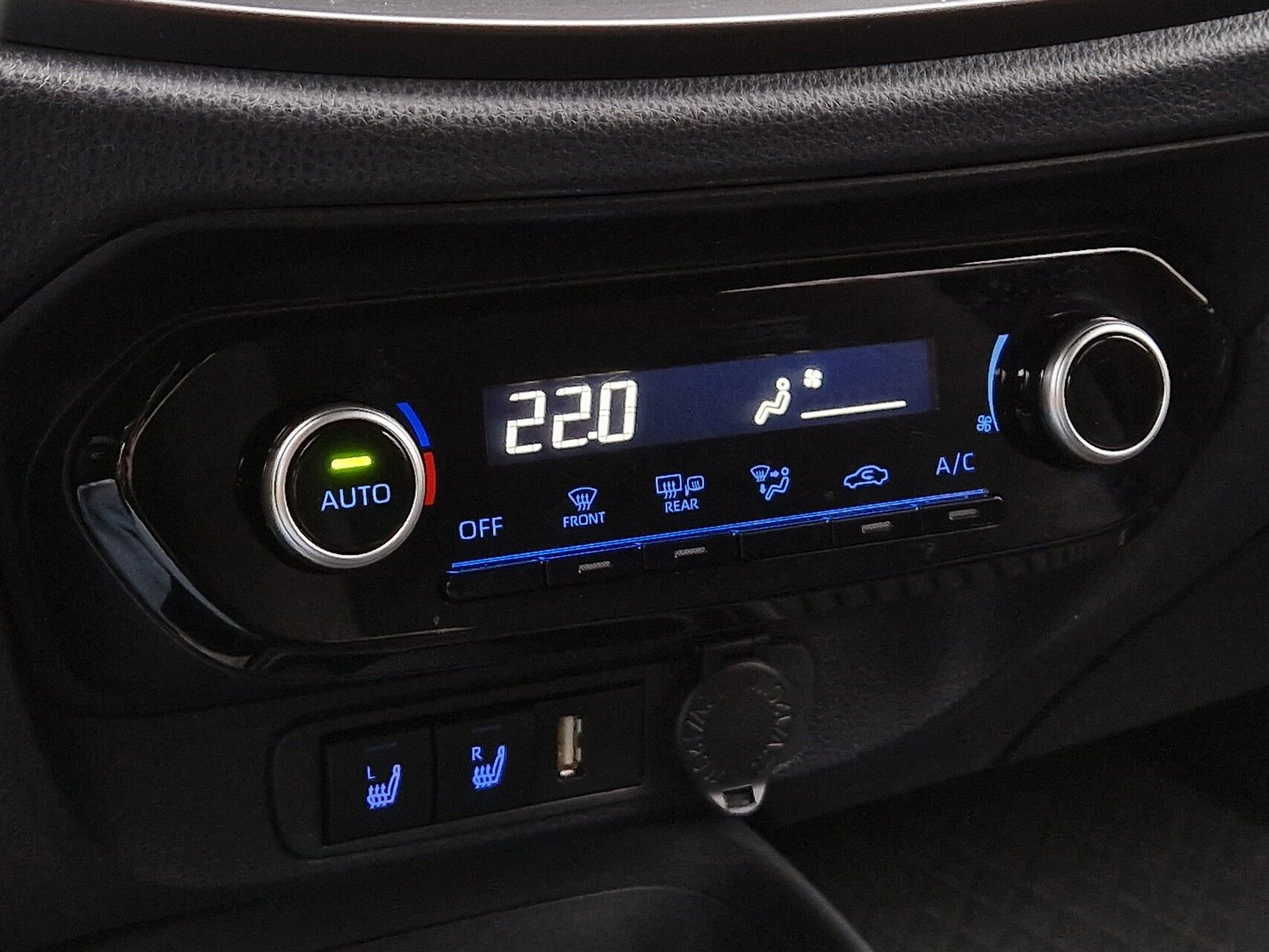 Billede af Toyota Aygo X 1,0 VVT-I Air Active 72HK 5d