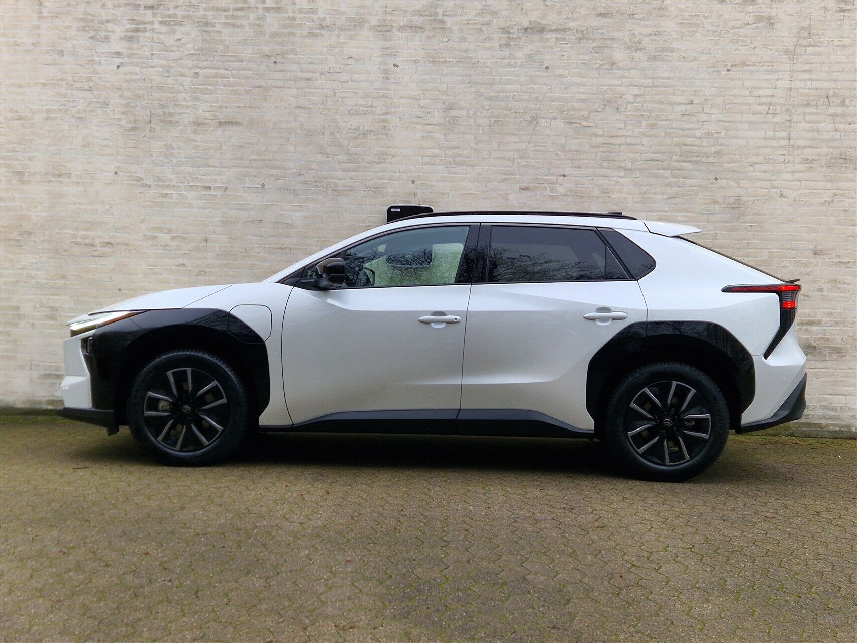 Billede af Toyota BZ4X EL Executive 224HK 5d Aut.