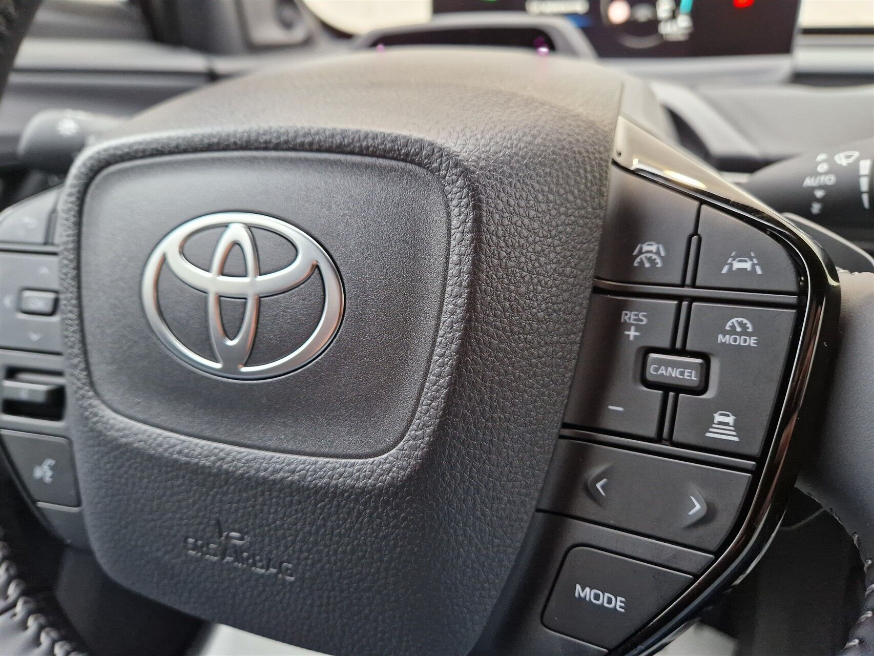 Billede af Toyota BZ4X EL Executive AWD 343HK 5d Aut.