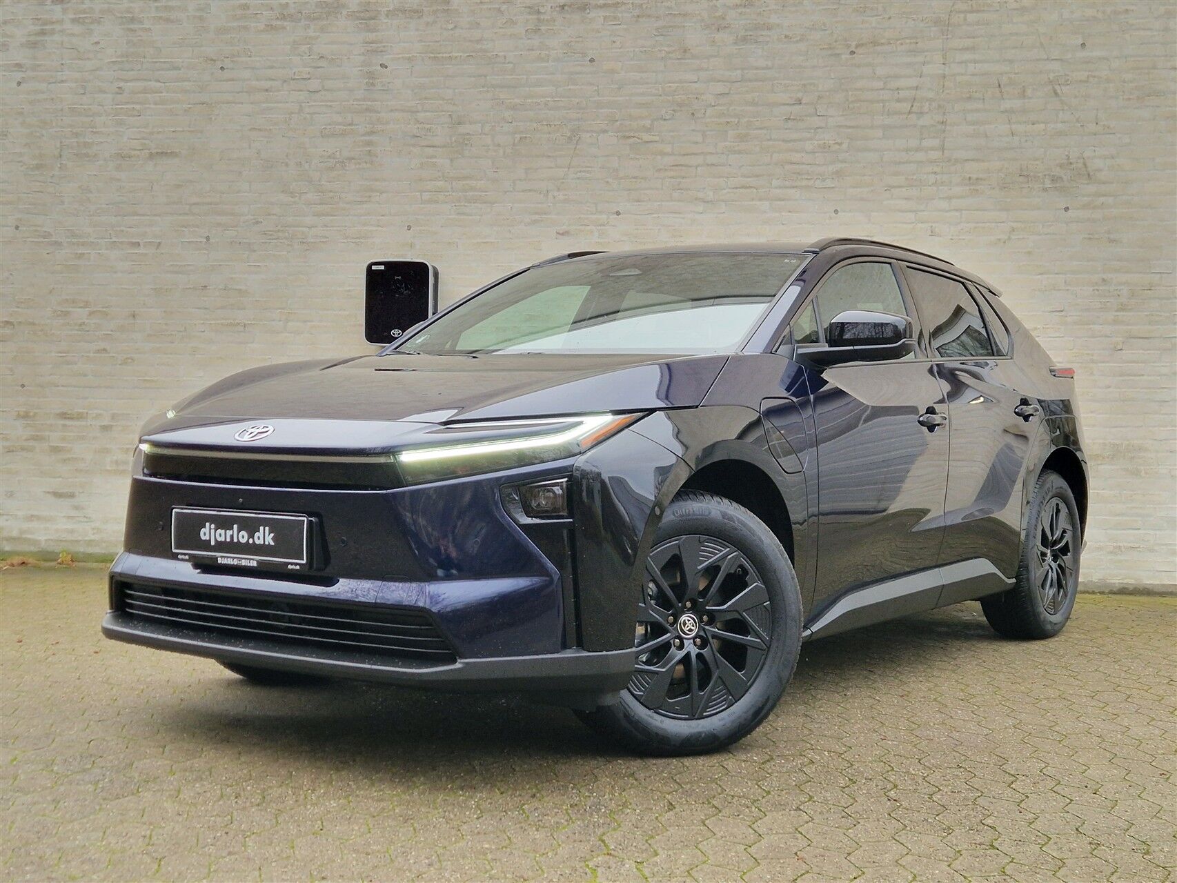 Billede af Toyota BZ4X EL Executive AWD 343HK 5d Aut.