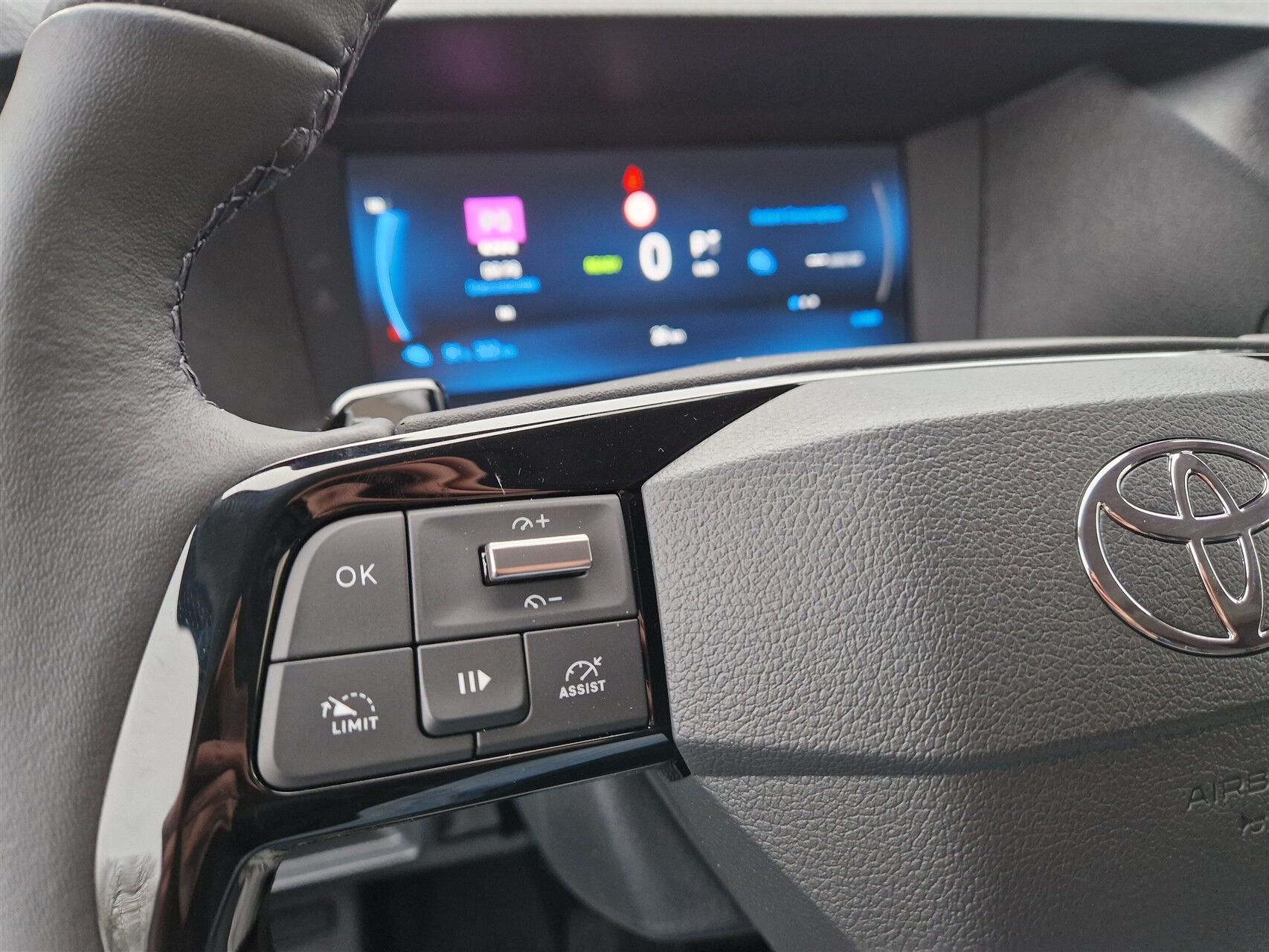 Billede af Toyota Proace 75 kWh (136hk) Long/To skydedør aut. gear Comfort Master