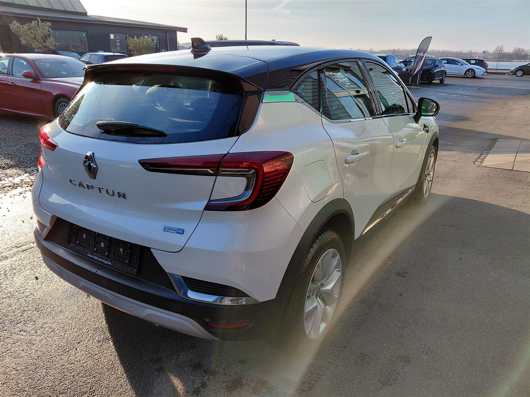 Billede af Renault Captur 1,6 E-TECH  Plugin-hybrid Intens 160HK 5d Aut.