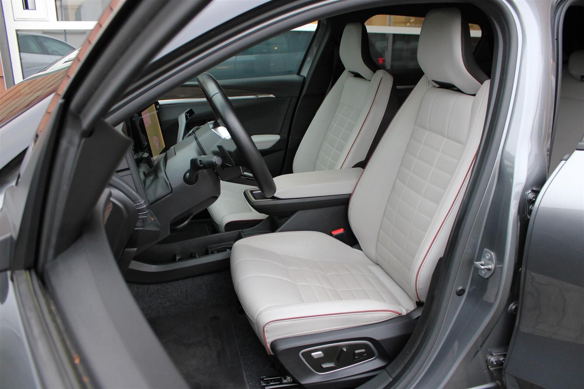 Billede af Renault Mégane E-TECH Iconic 220HK 5d Aut.