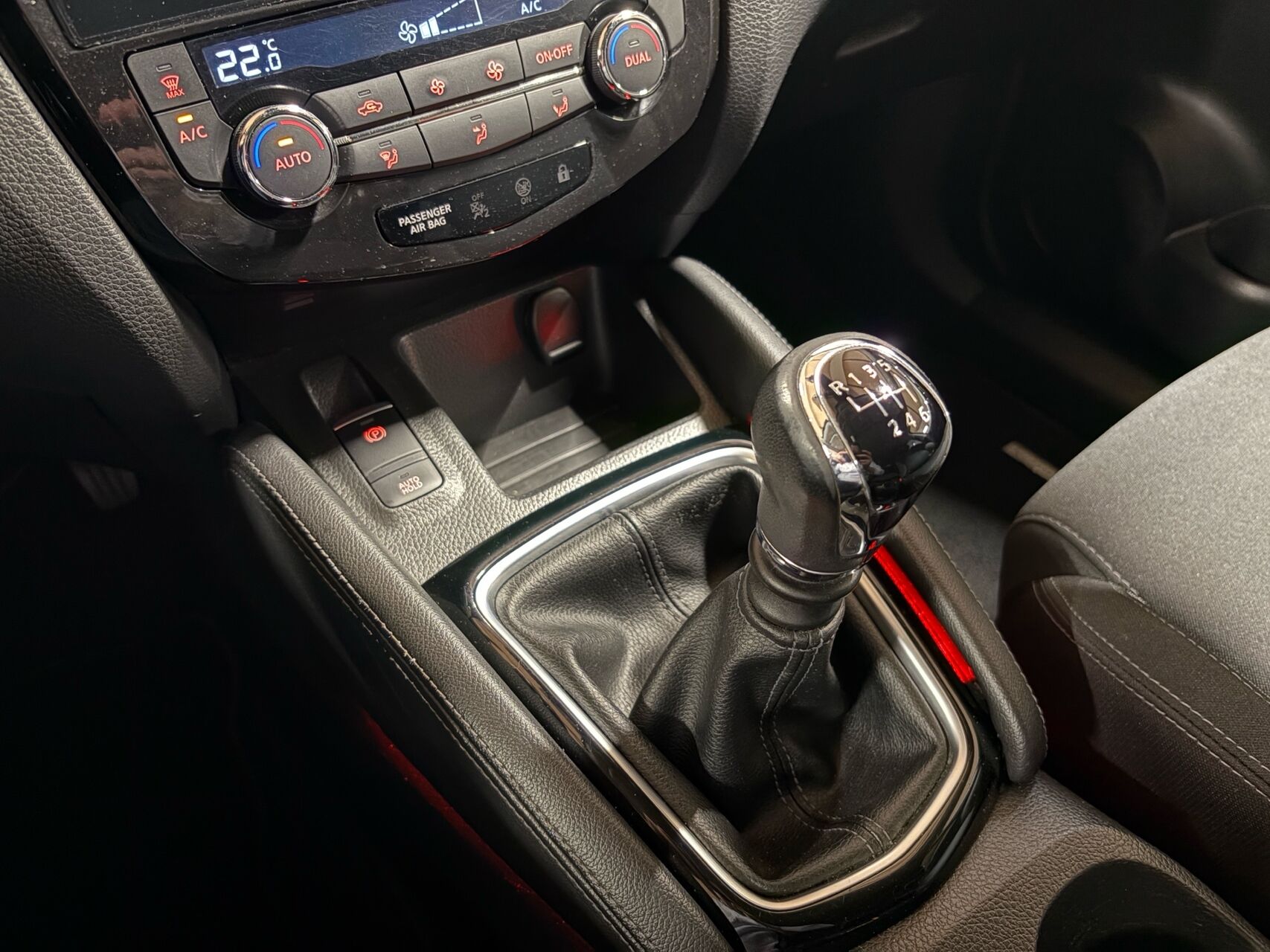 Billede af Nissan Qashqai 1,2 Dig-T N-Connecta 115HK 5d 6g