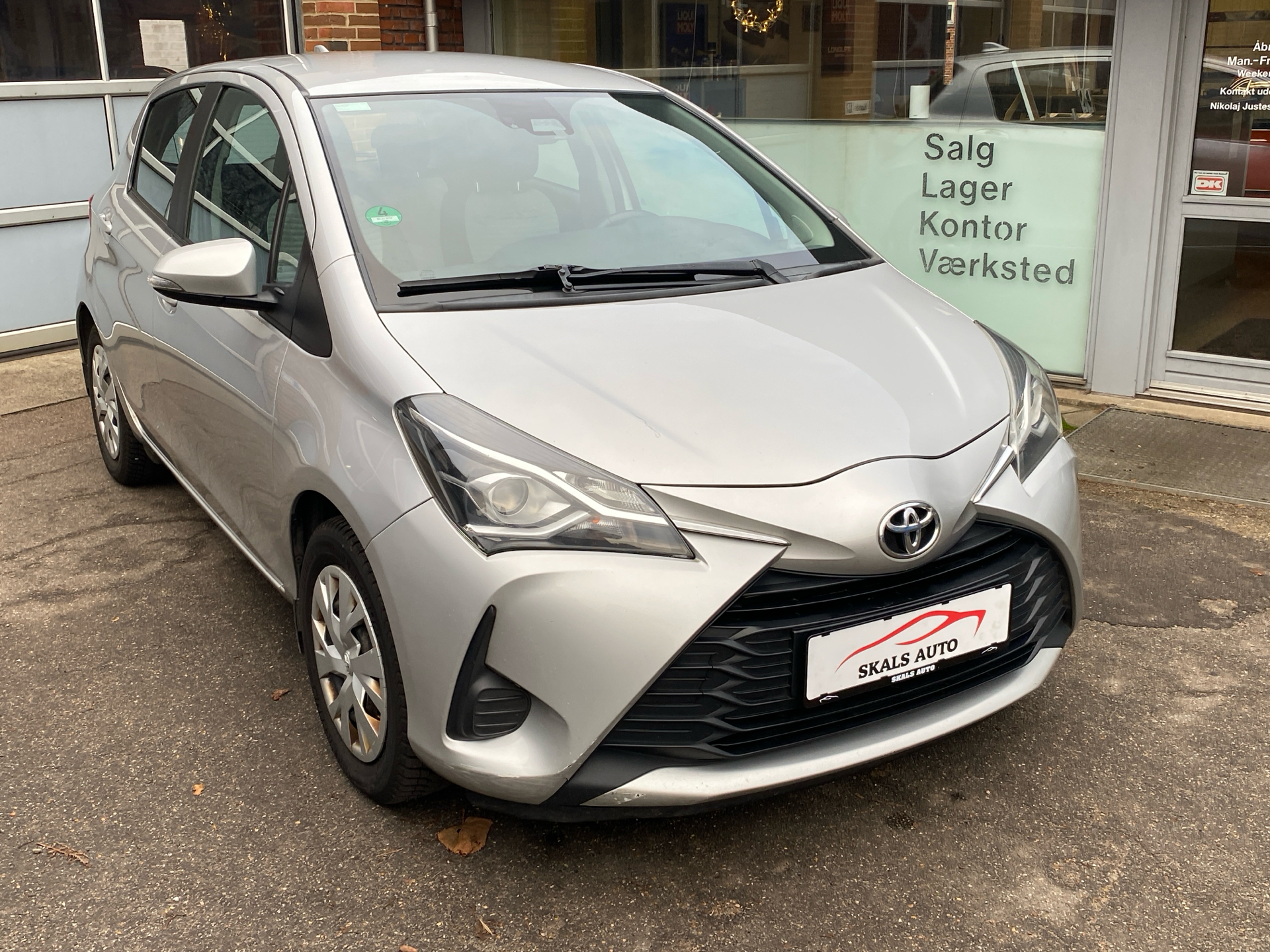 Billede af Toyota Yaris 1,5 VVT-I T2 111HK 5d 6g