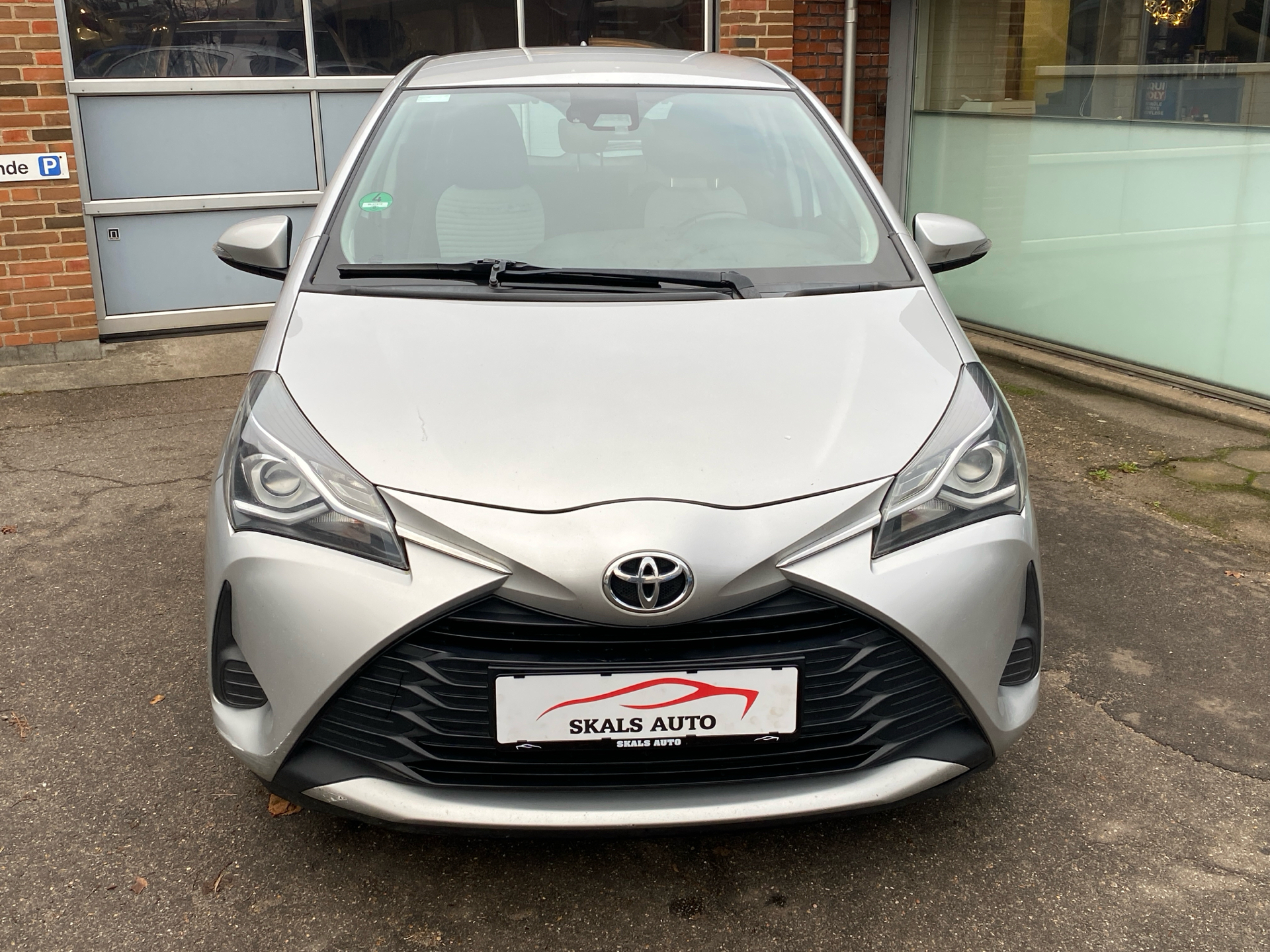 Billede af Toyota Yaris 1,5 VVT-I T2 111HK 5d 6g