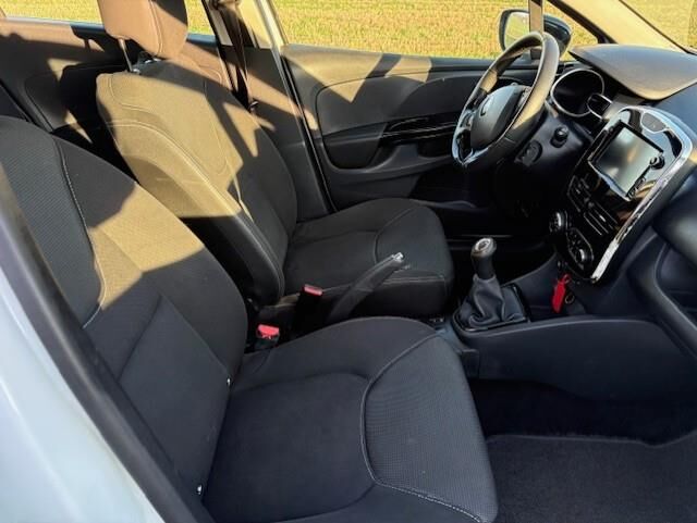 Billede af Renault Clio Sport Tourer 0,9 TCE Expression Energy 90HK Stc