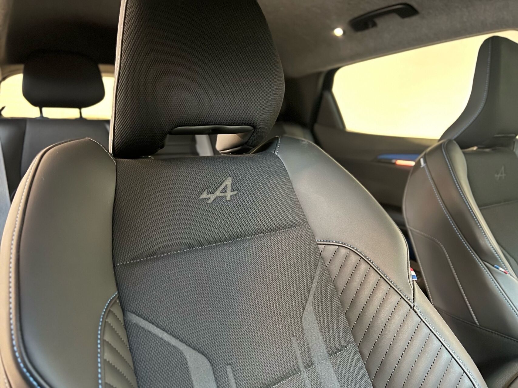 Billede af Renault Scénic E-TECH Esprit Alpine 220HK Aut.