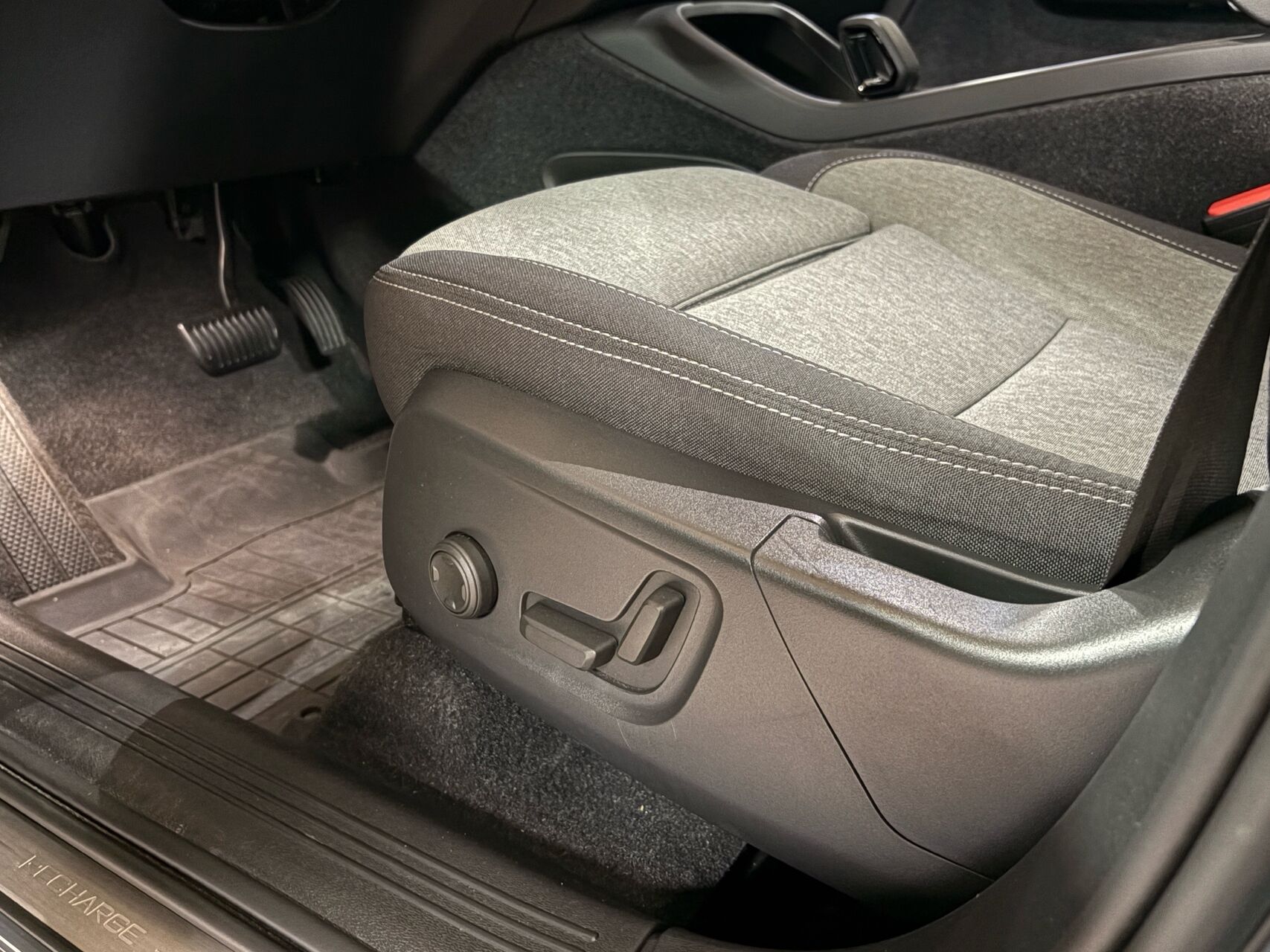 Billede af Volvo XC40 1,5 T5 Recharge  Plugin-hybrid Plus 262HK 5d 7g Aut.