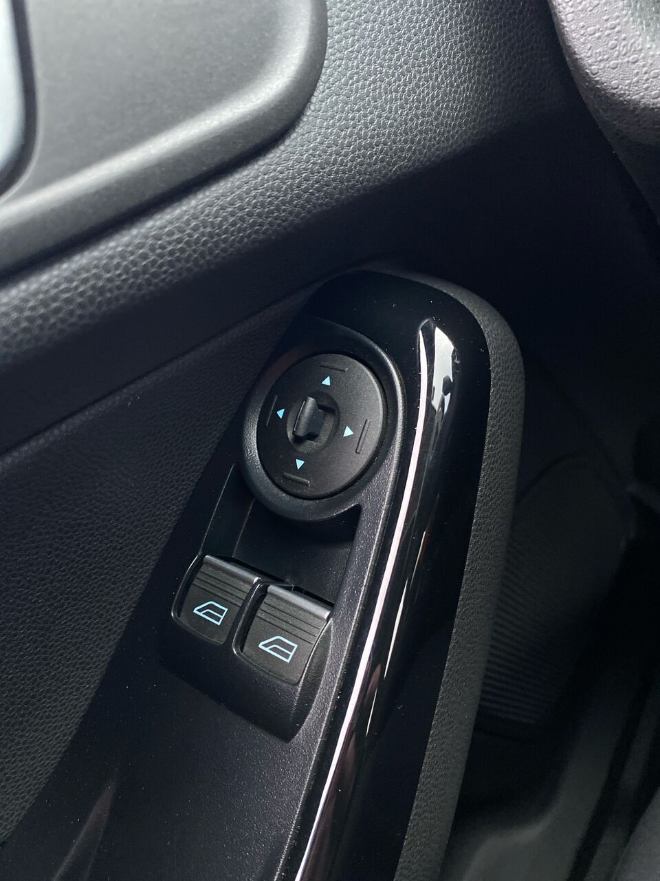 Billede af Ford Fiesta 1,0 EcoBoost Titanium Start/Stop 125HK 5d