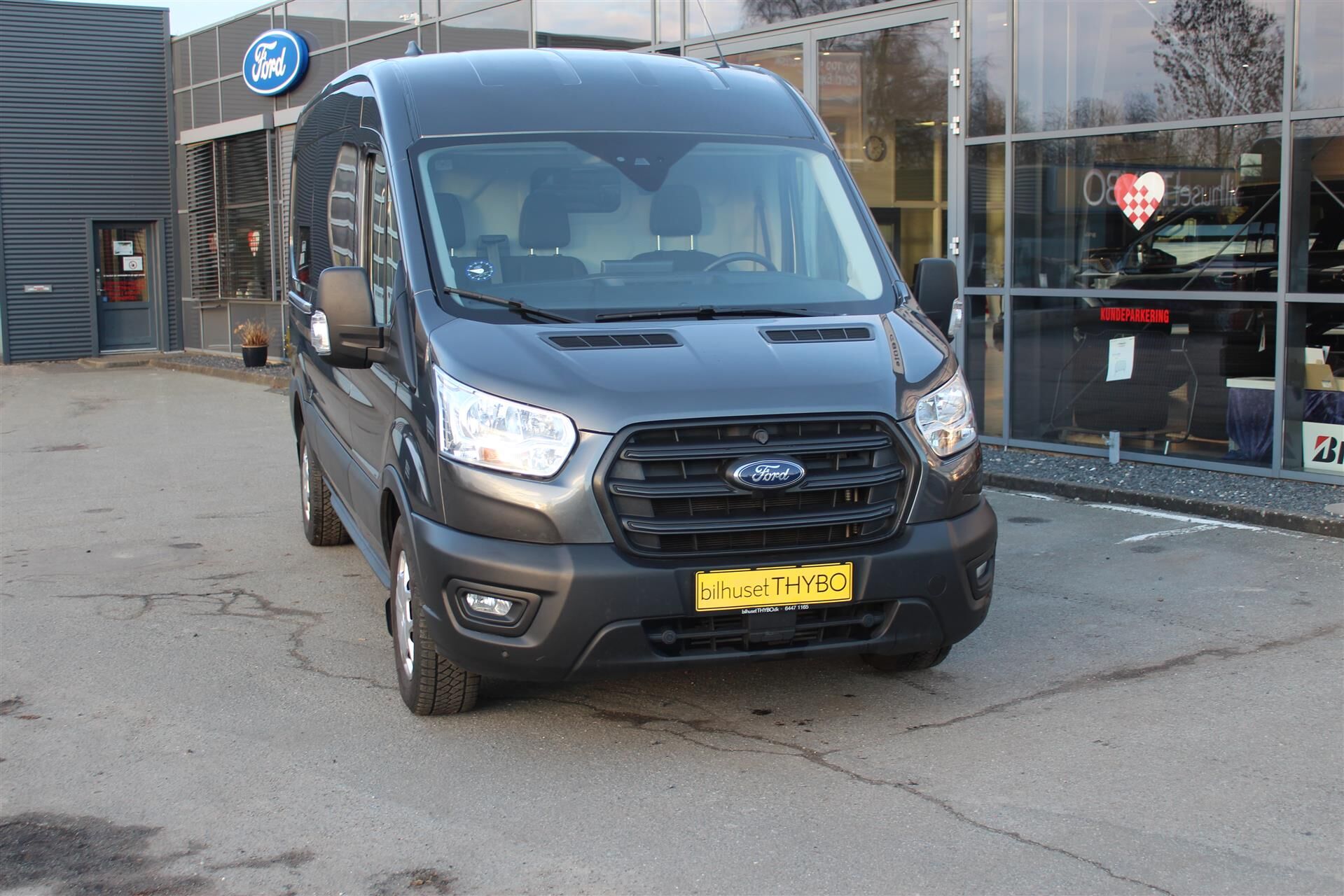 Billede af Ford Transit 350 L3H2 2,0 TDCi Trend 170HK Van 6g Aut.
