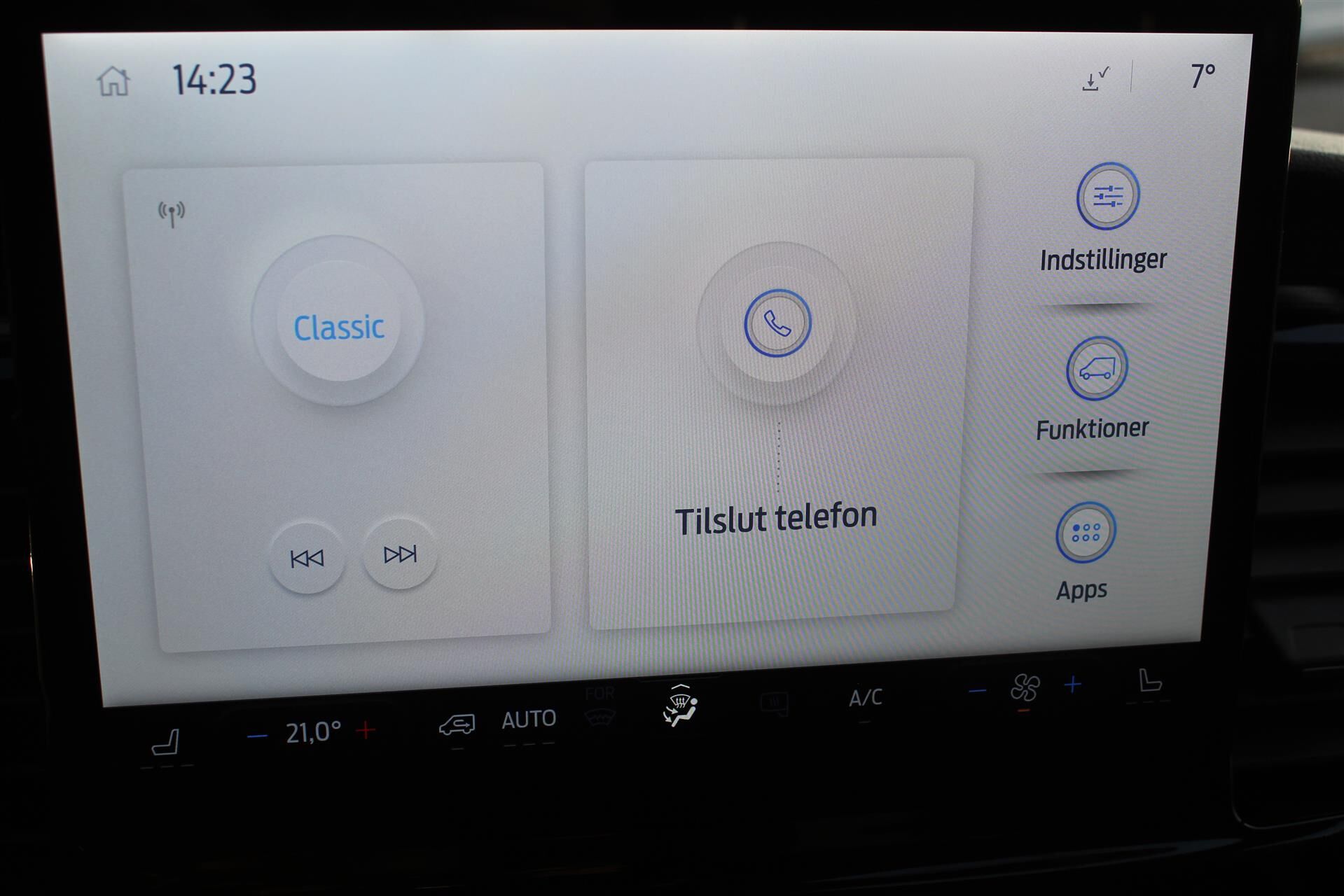 Billede af Ford Transit 350 L3H2 2,0 TDCi Trend 170HK Van 6g Aut.