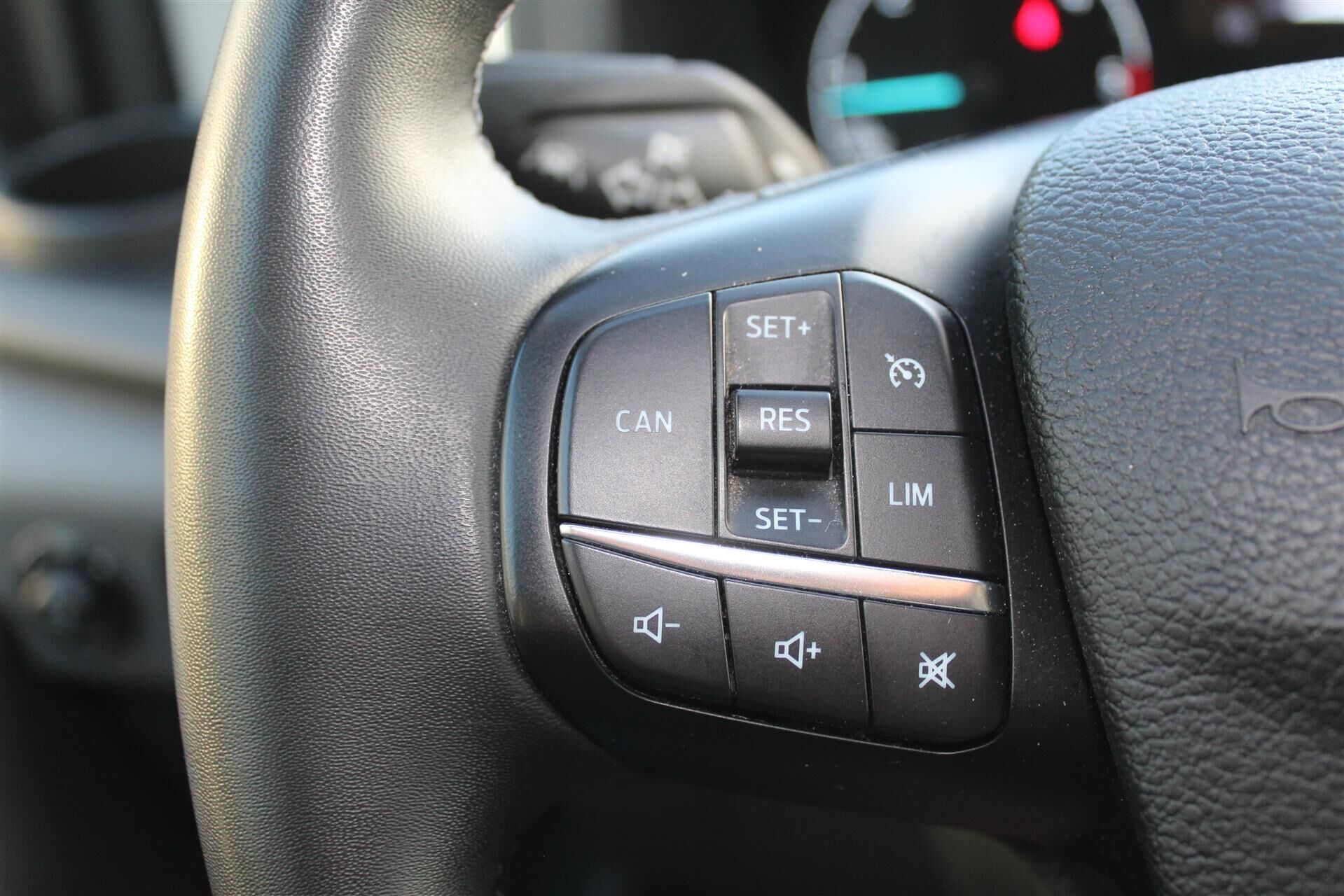 Billede af Ford Transit 350 L3H2 2,0 TDCi Trend 170HK Van 6g Aut.