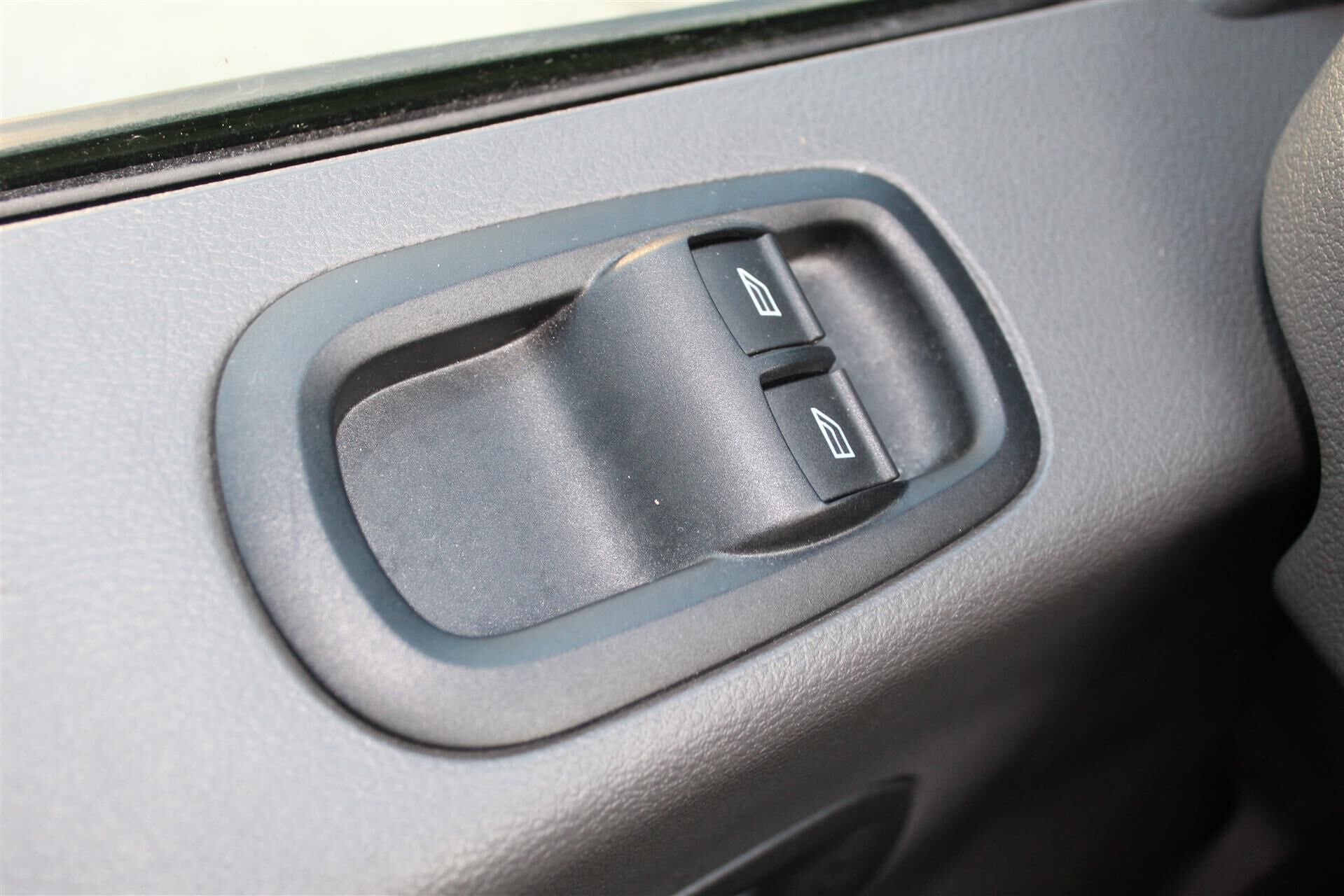 Billede af Ford Transit 350 L3H2 2,0 TDCi Trend 170HK Van 6g Aut.