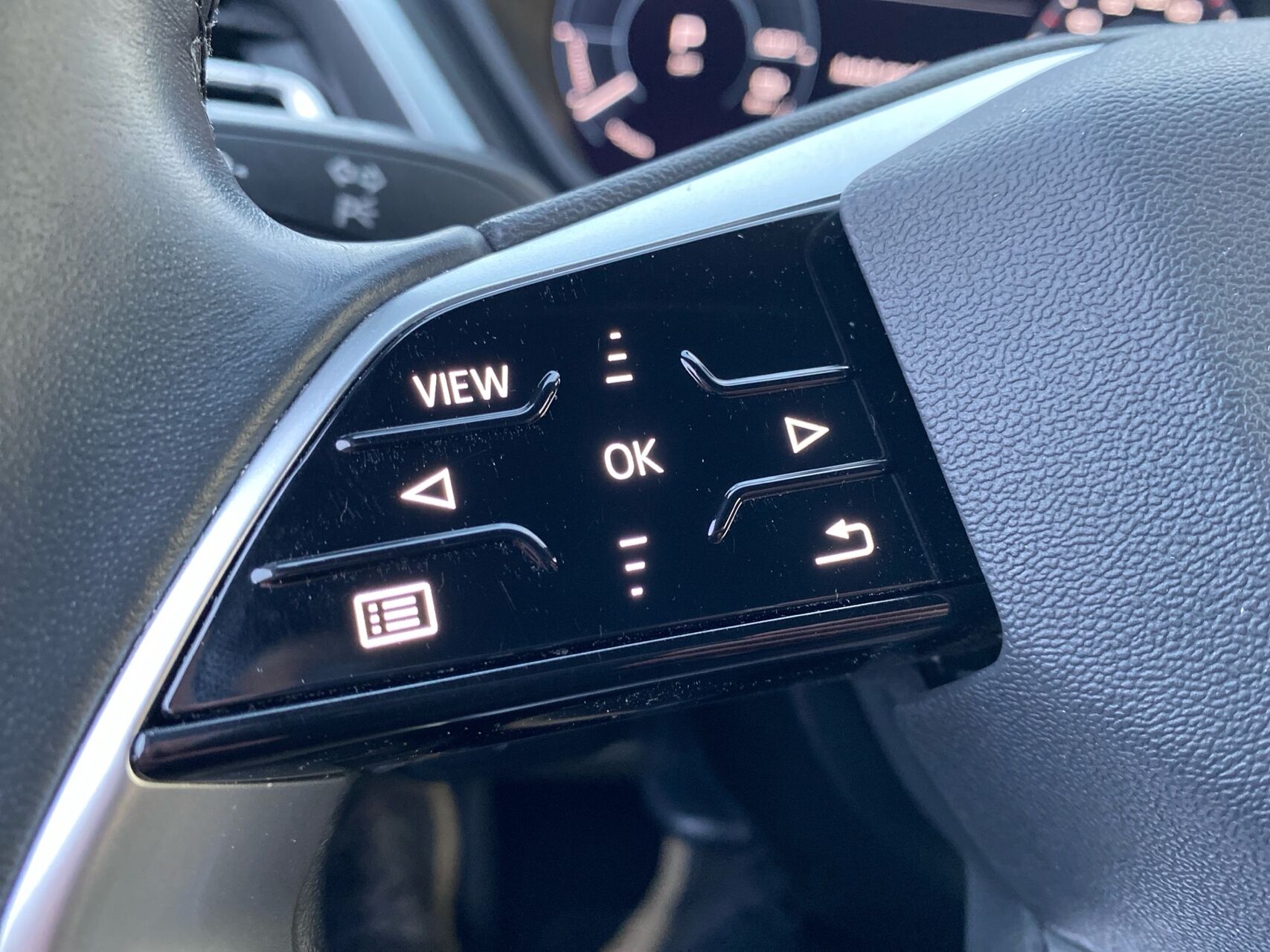 Billede af Audi Q4 Sportback 40 E-tron 204HK 5d Aut.