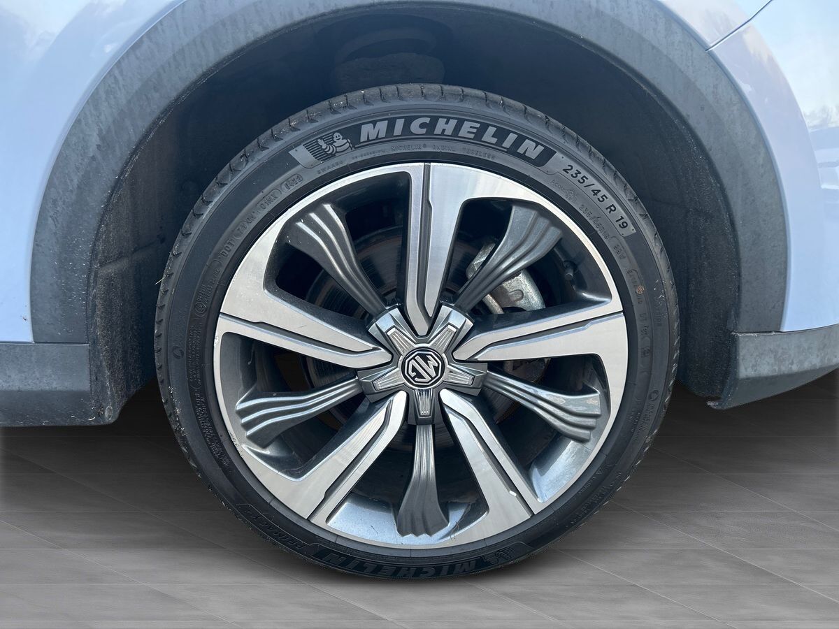 Billede af MG Marvel R EL Luxury 180HK 5d Aut.