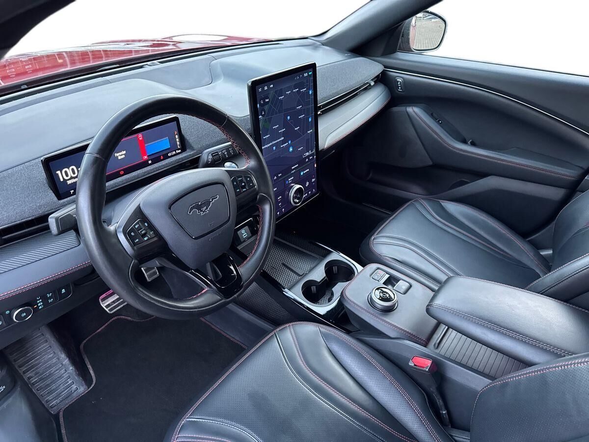 Billede af Ford Mustang Mach-E EL SR AWD 269HK 5d Aut.