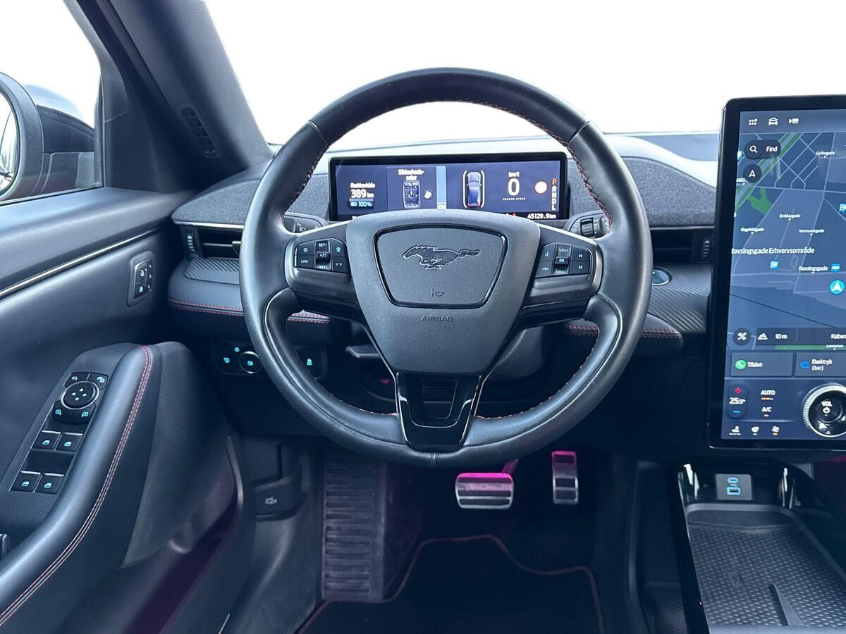 Billede af Ford Mustang Mach-E EL SR AWD 269HK 5d Aut.