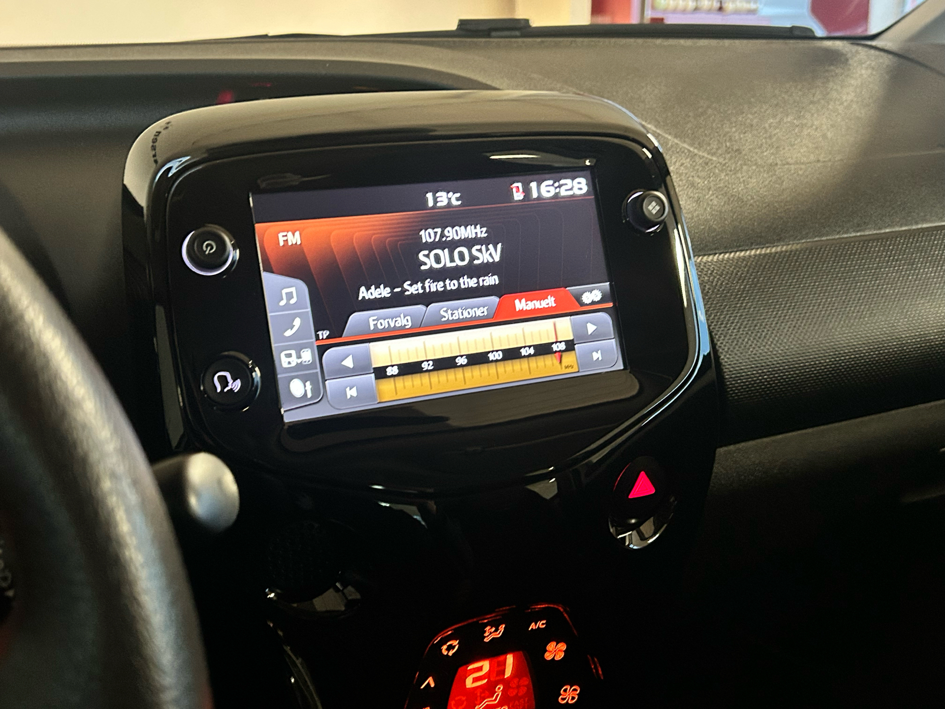 Billede af Citroën C1 1,0 VTi Sportline 72HK 5d