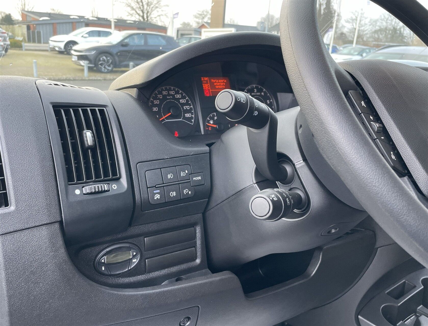 Billede af Peugeot Boxer 335 L3H2 2,2 BlueHDi Premium 140HK Van 6g