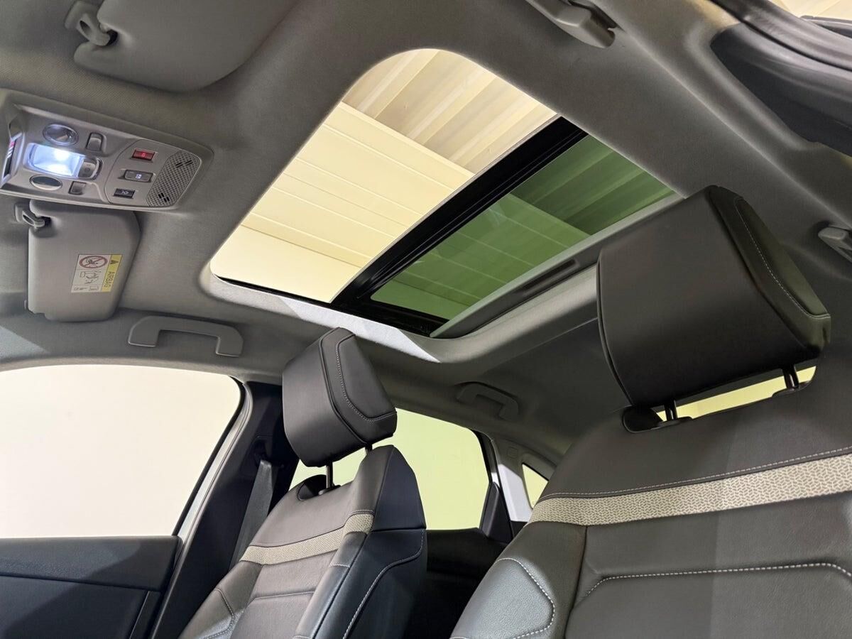 Billede af Citroën e-C4 X EL Palais Sky 136HK 5d Aut.