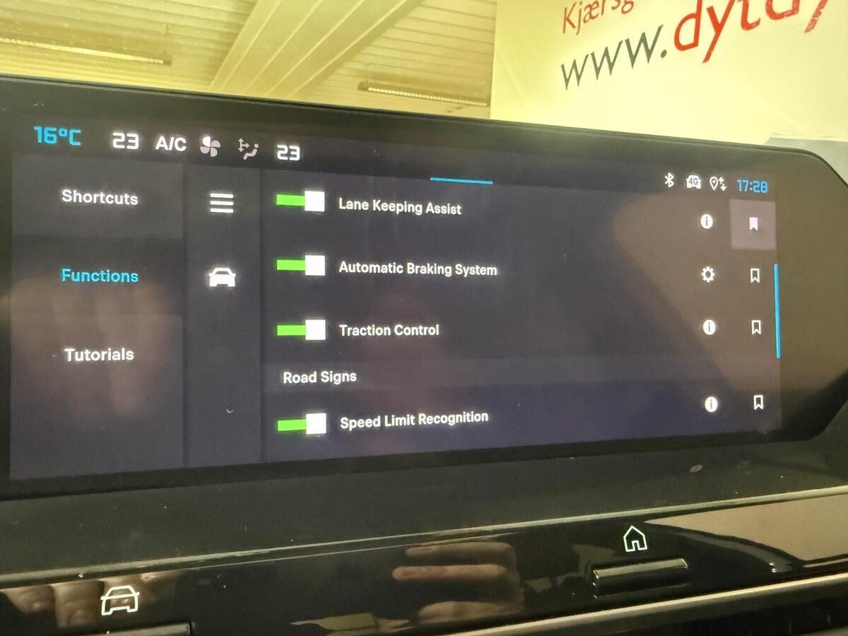 Billede af Citroën e-C4 X EL Palais Sky 136HK 5d Aut.