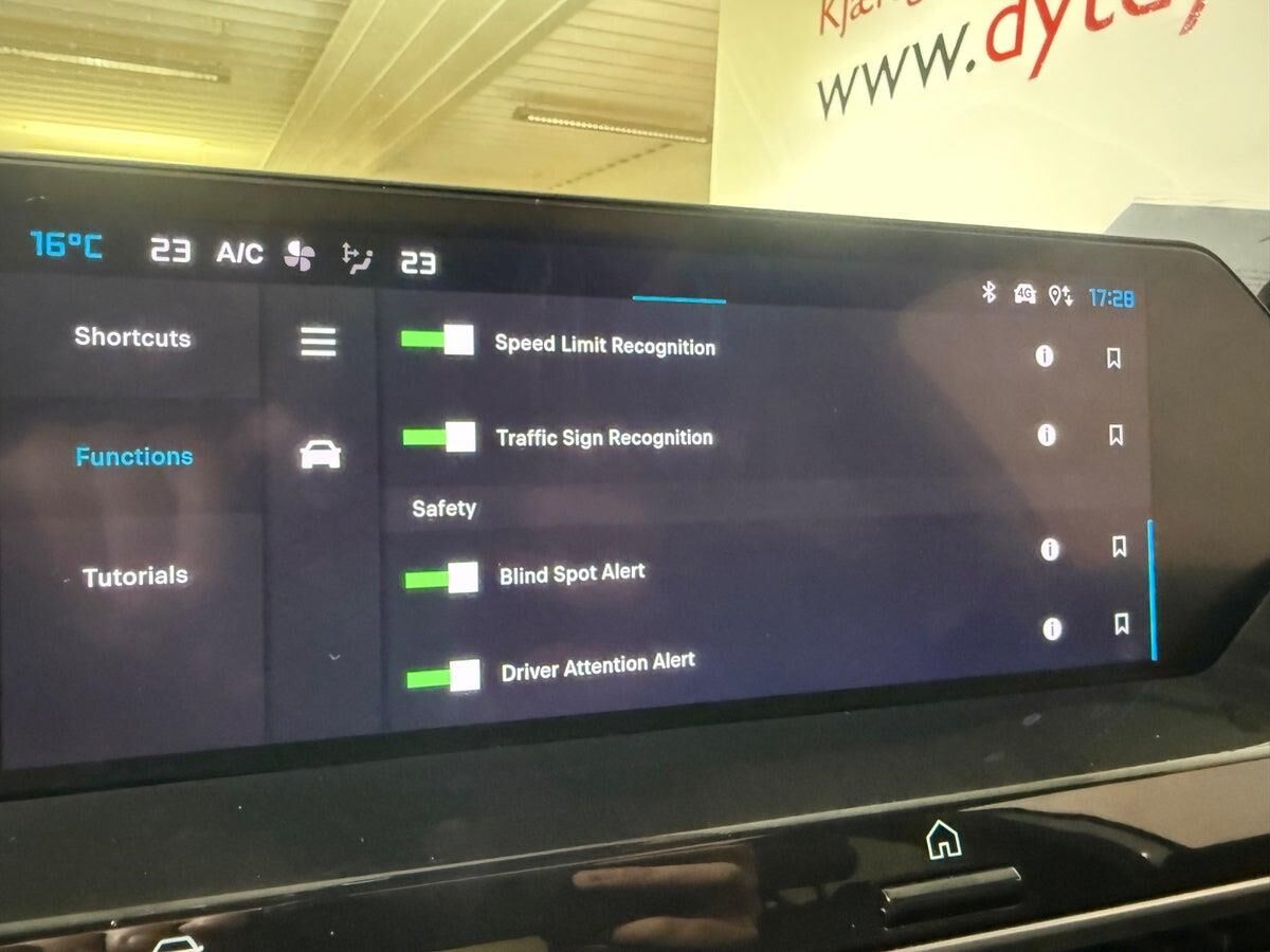 Billede af Citroën e-C4 X EL Palais Sky 136HK 5d Aut.
