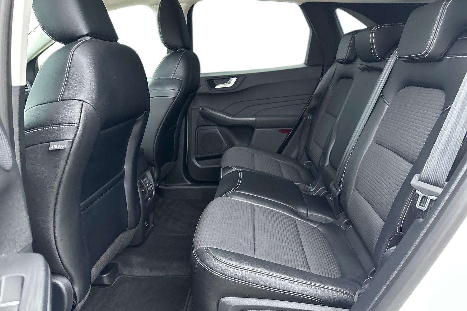 Billede af Ford Kuga 2,5 Plugin-hybrid Titanium X CVT 225HK 5d Trinl. Gear