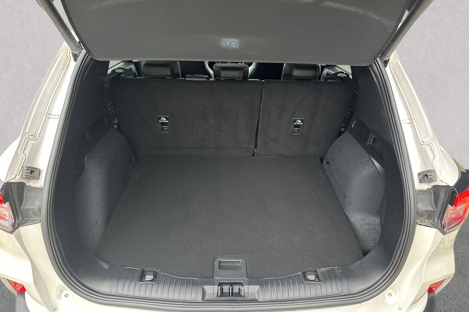 Billede af Ford Kuga 2,5 Plugin-hybrid Titanium X CVT 225HK 5d Trinl. Gear