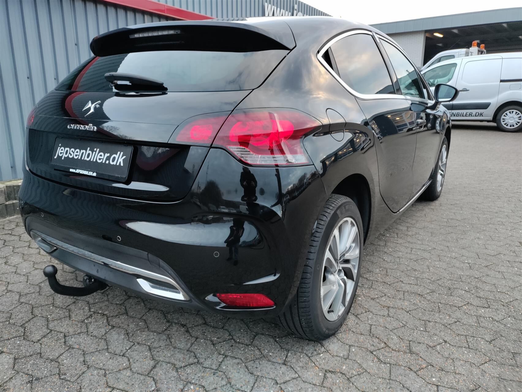 Billede af Citroën DS4 1,6 e-HDi Design E6G 115HK 5d 6g Aut.