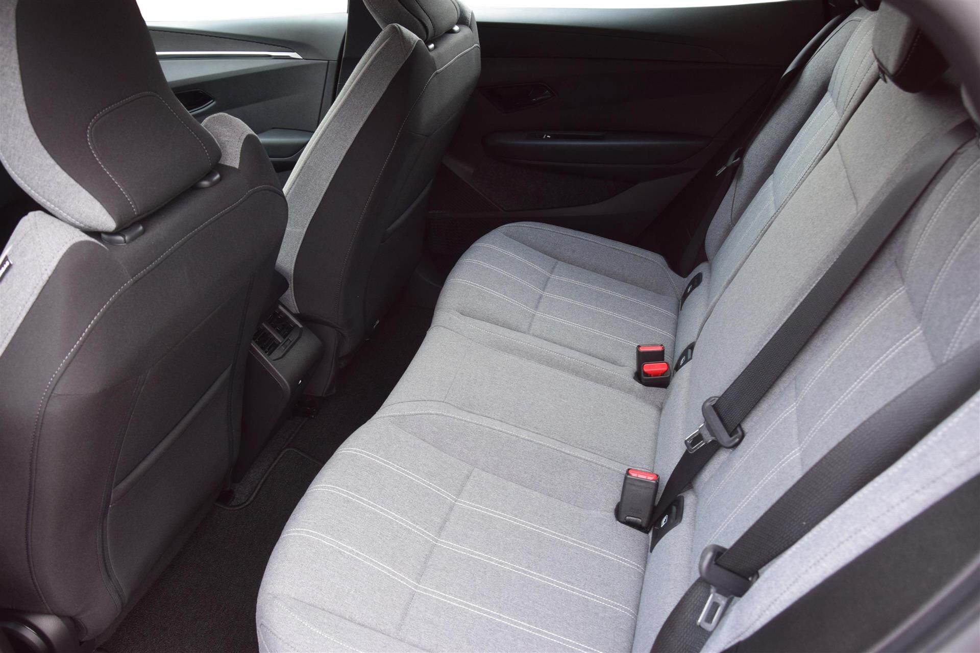 Billede af Renault Mégane E-TECH Equilibre 220HK 5d Aut.