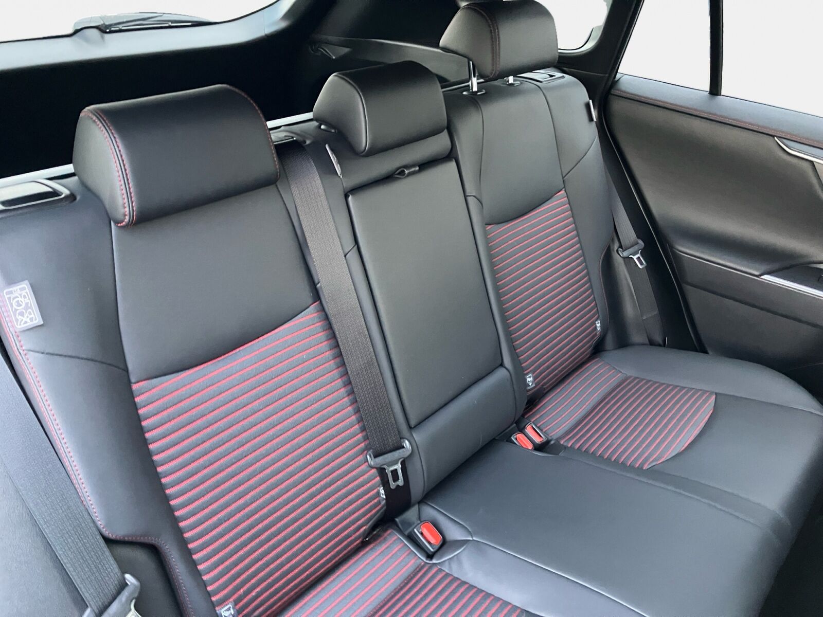 Billede af Toyota RAV4 Plug-in 2,5 Plugin-hybrid Active Comfort AWD 306HK 5d 6g Aut.